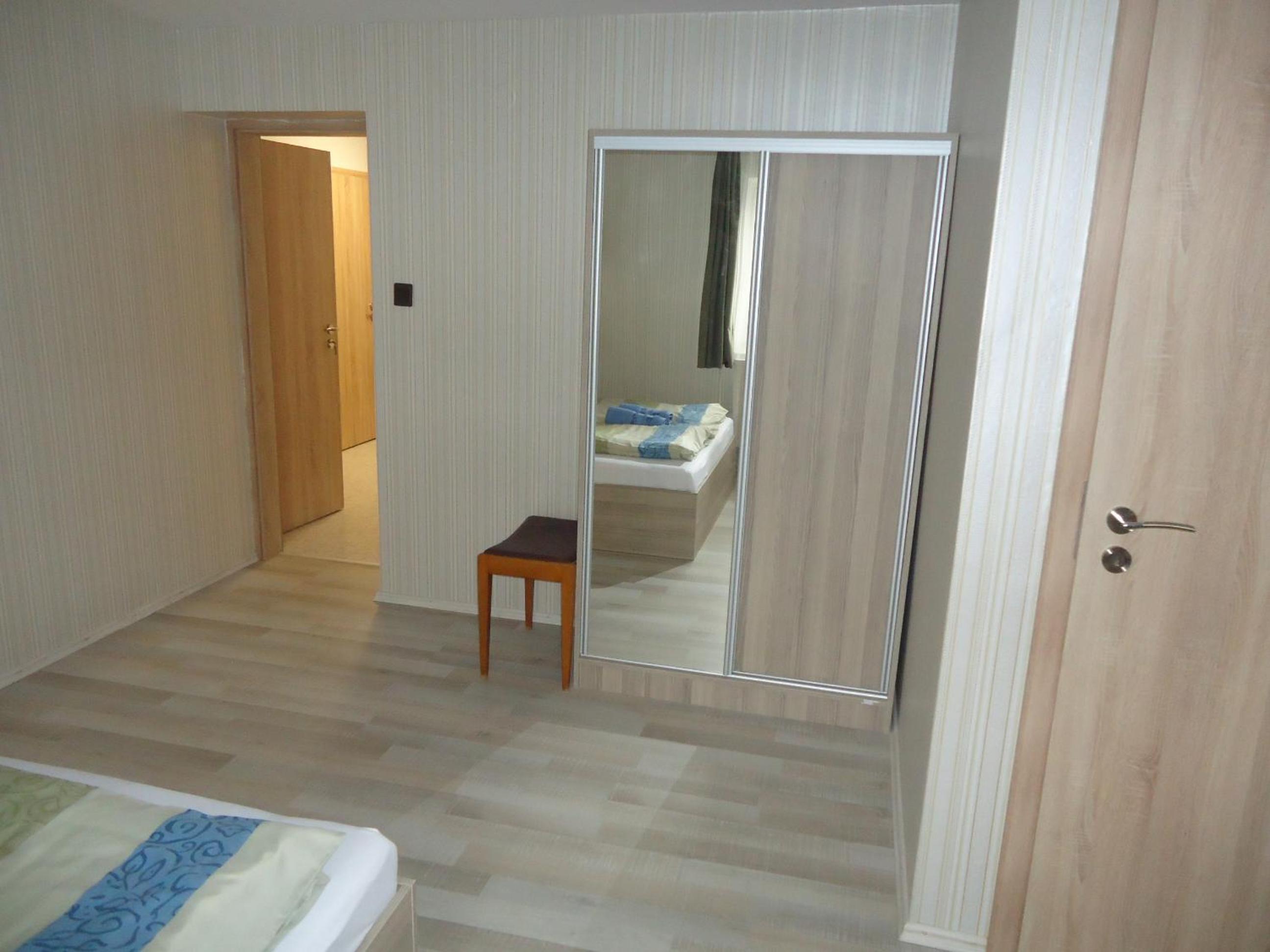 Deluxe Double Room - Photo 5