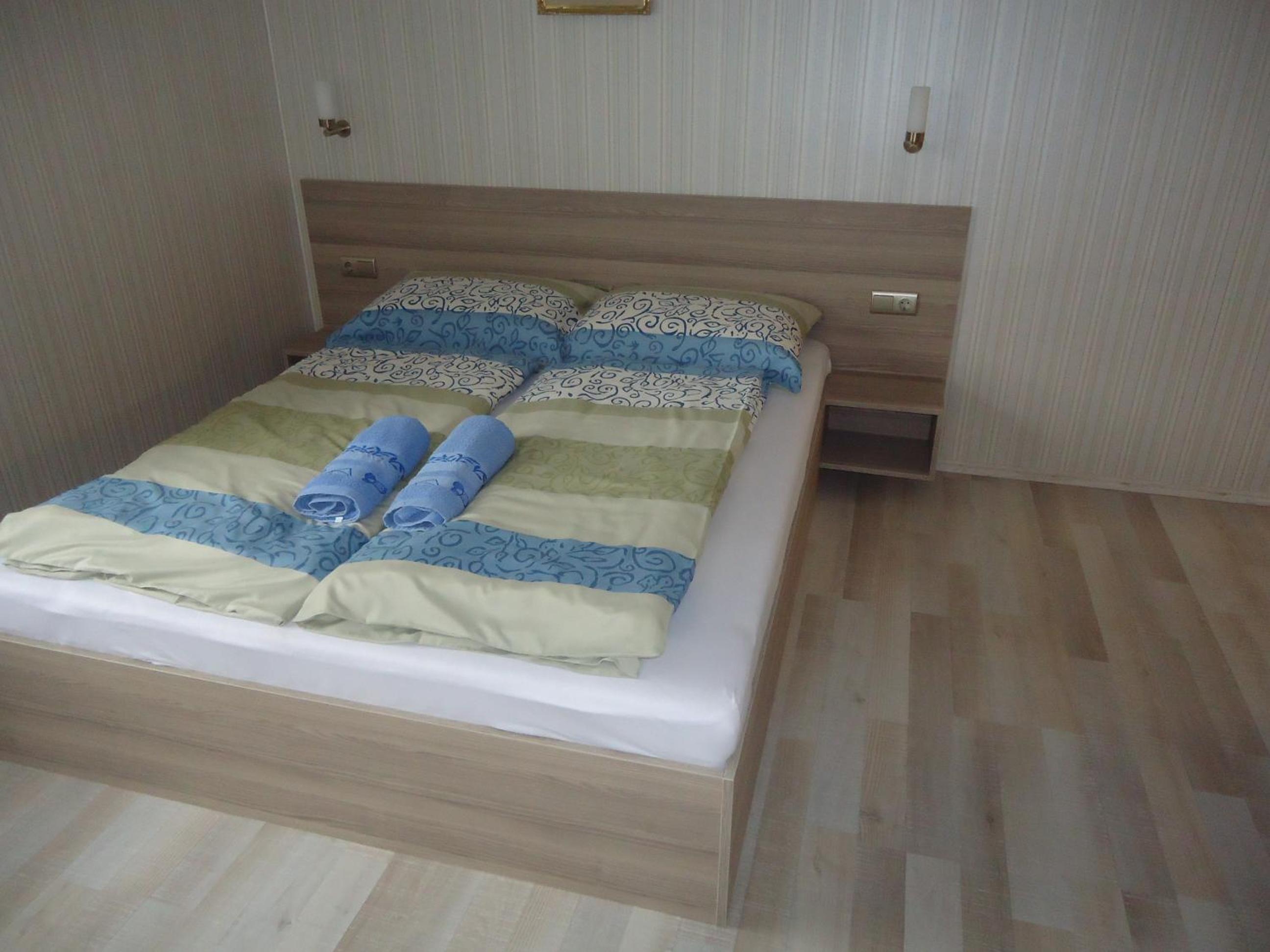 Deluxe Double Room - Photo 7