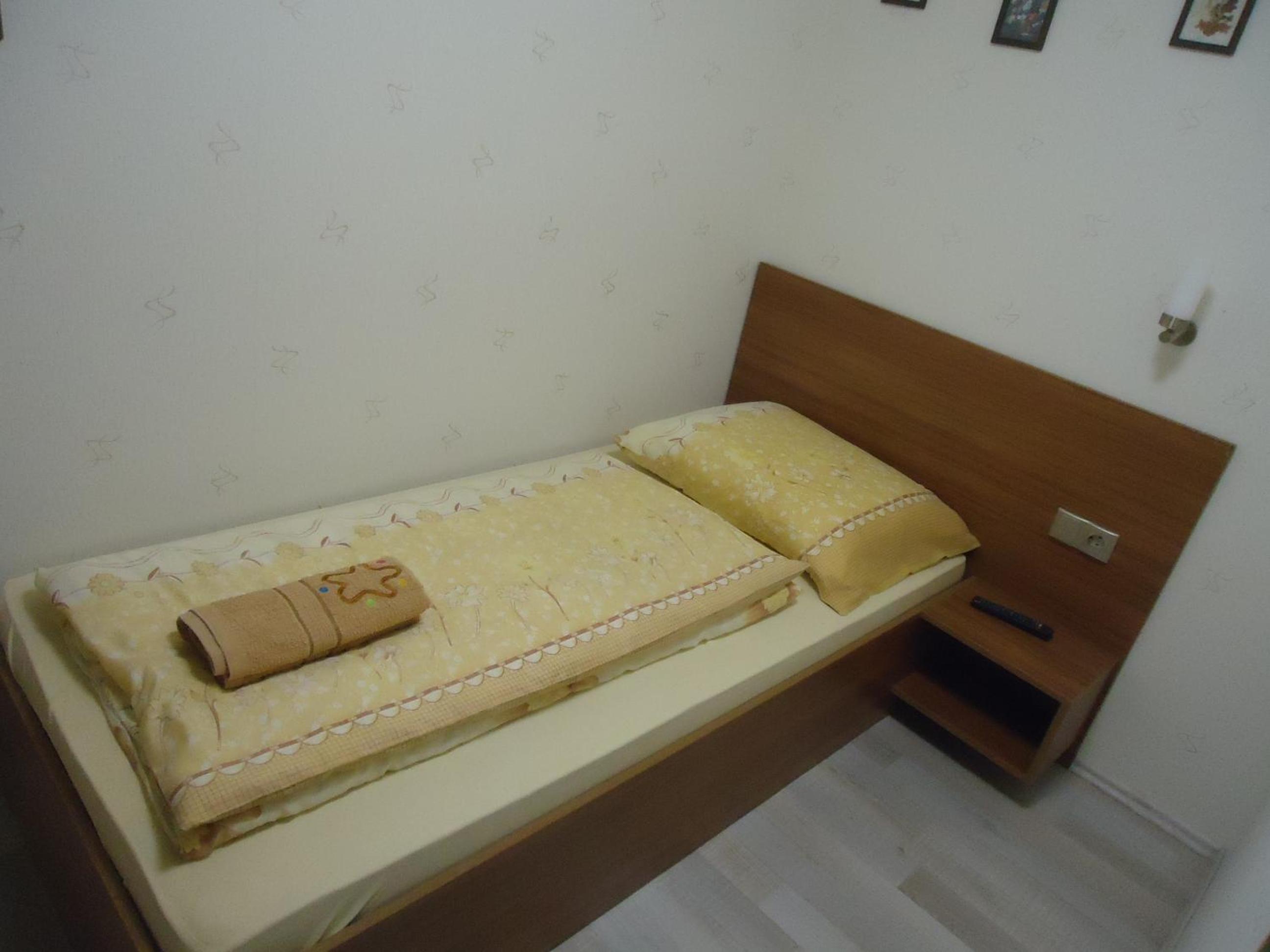 Single Room photo 2