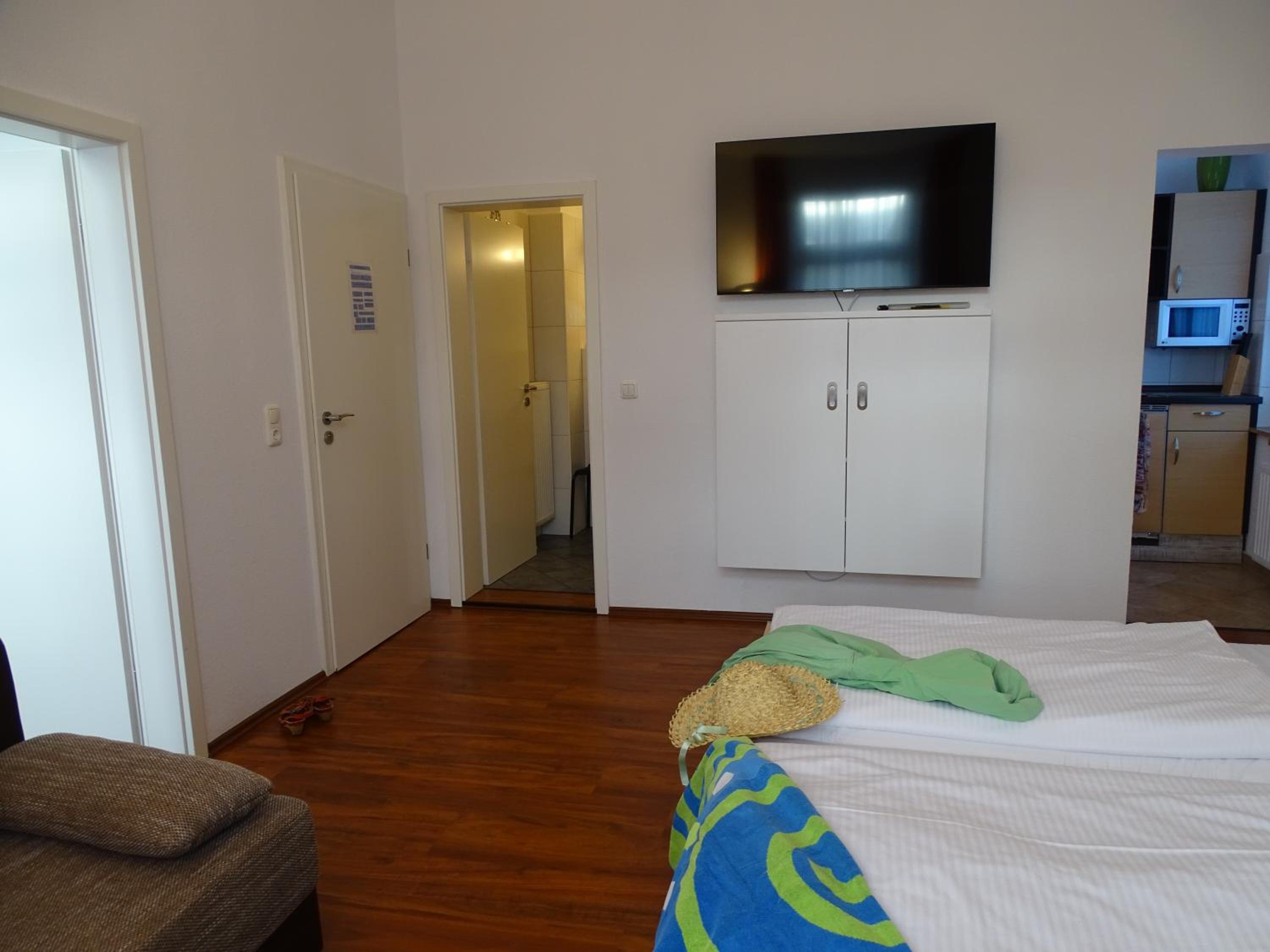 Standard Apartment - 4 photo 2
