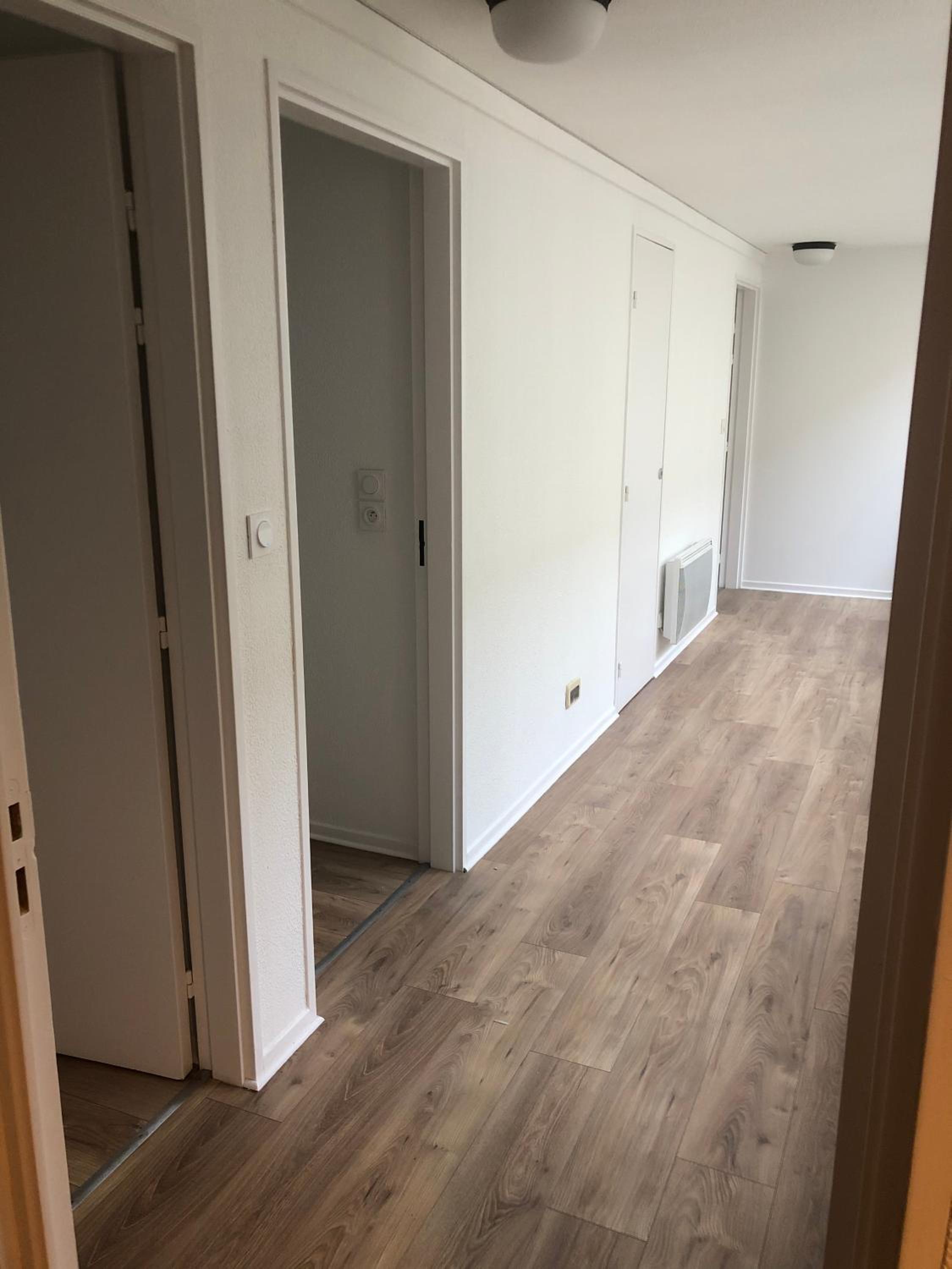 Three-Bedroom Apartment - Photo 3