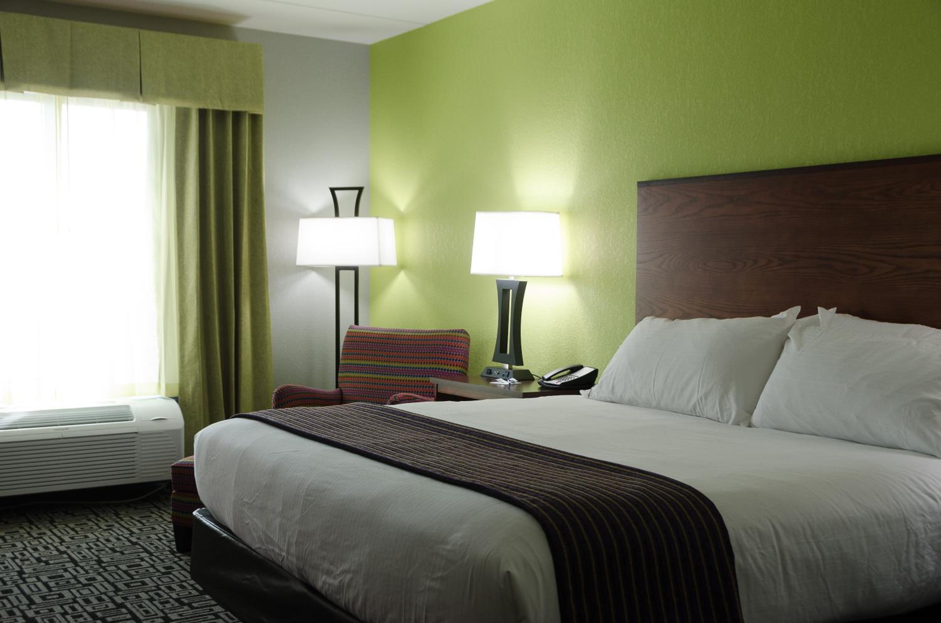 Superior King Room - Photo 1