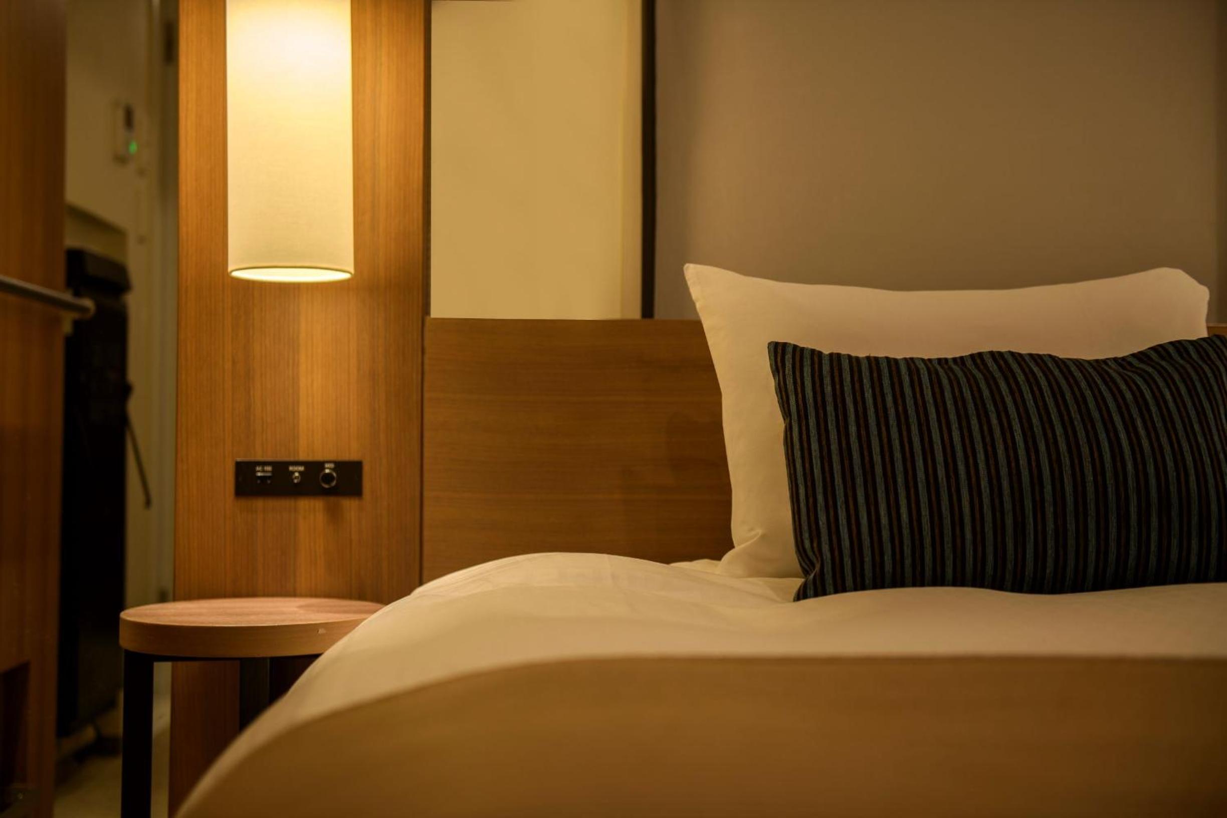 Moderate Double Room with Small Double Bed - Non-Smoking photo 1