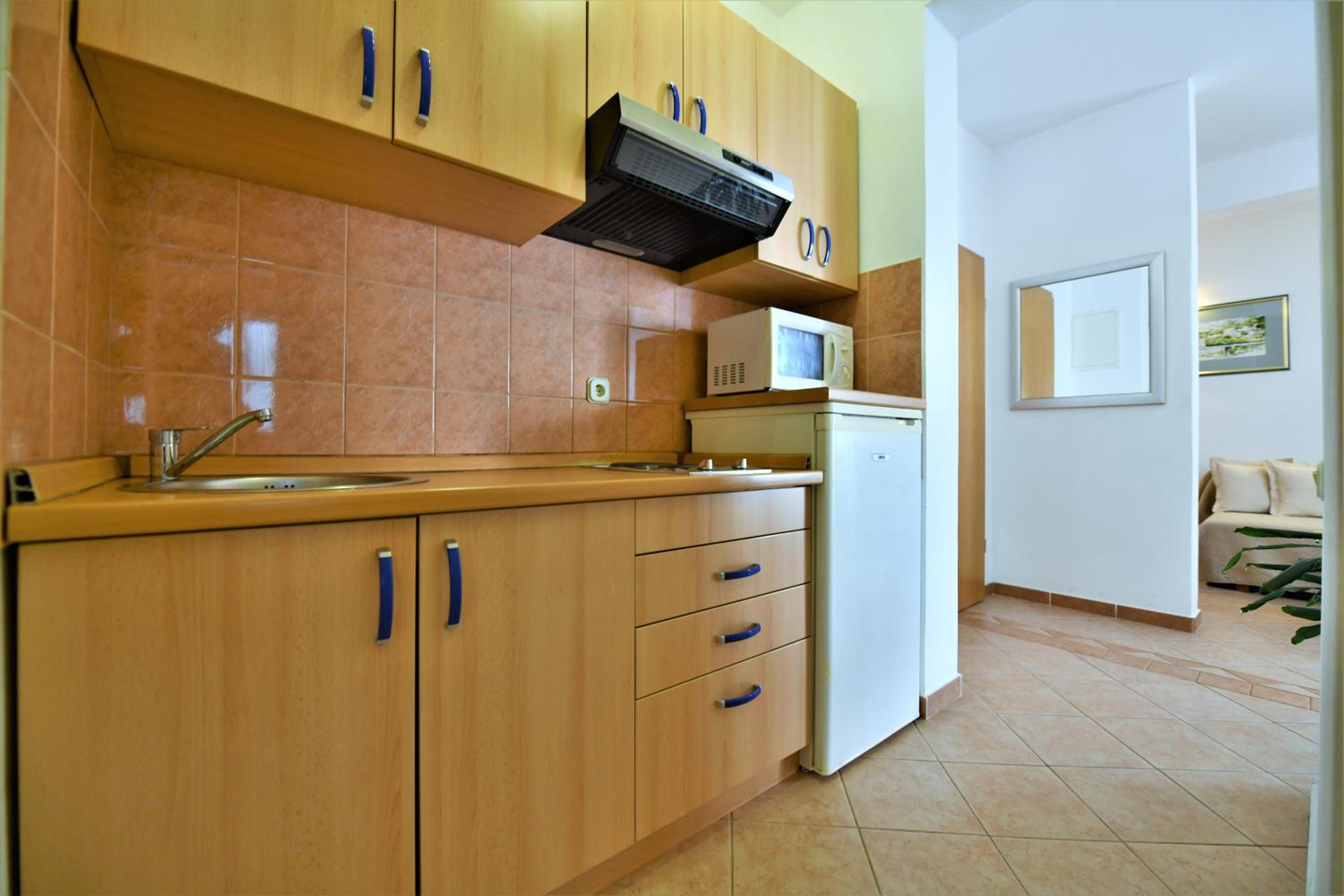 Comfort Two-Bedroom Apartment with Sea View photo 3
