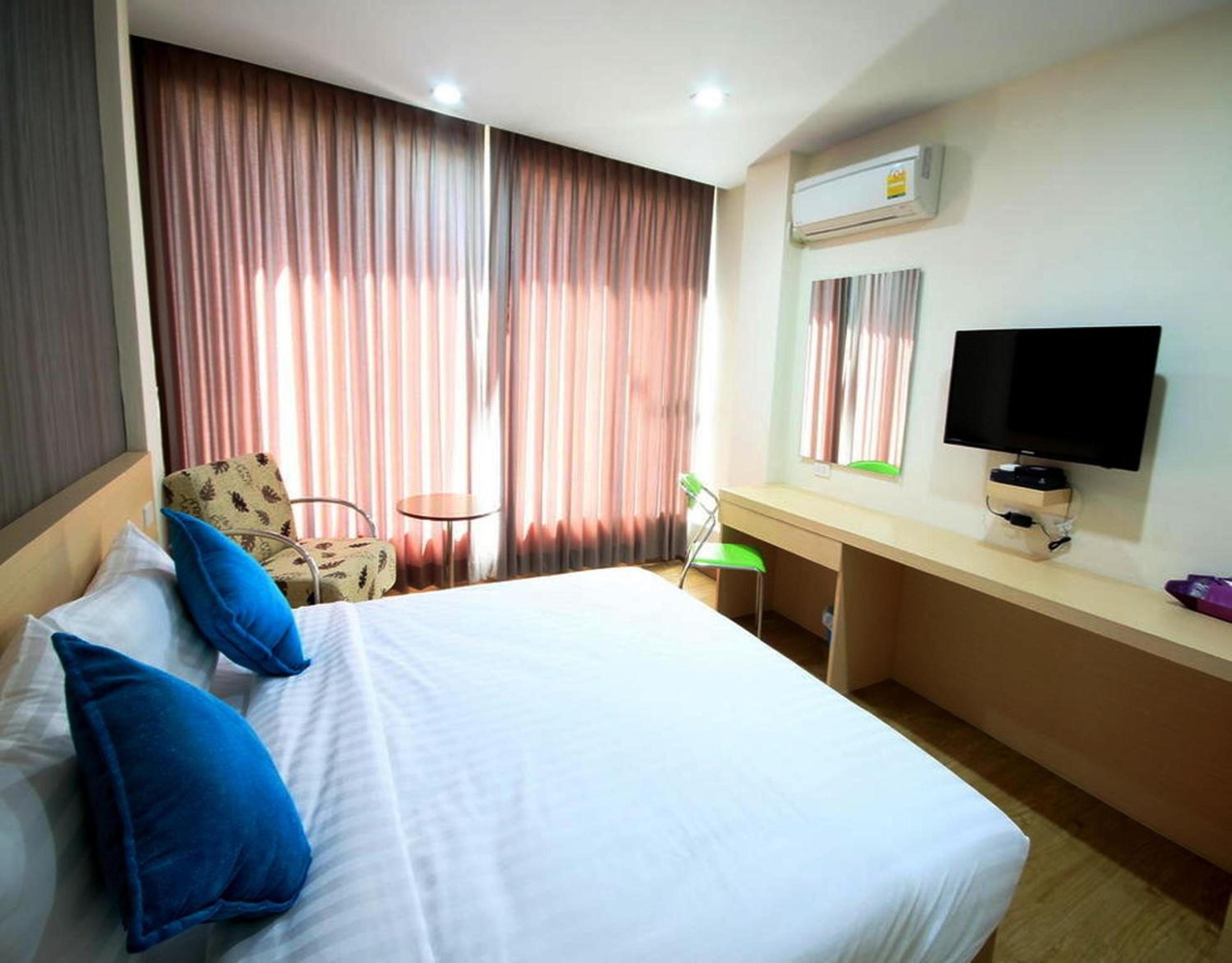 Superior Double Room with Garden View photo 2