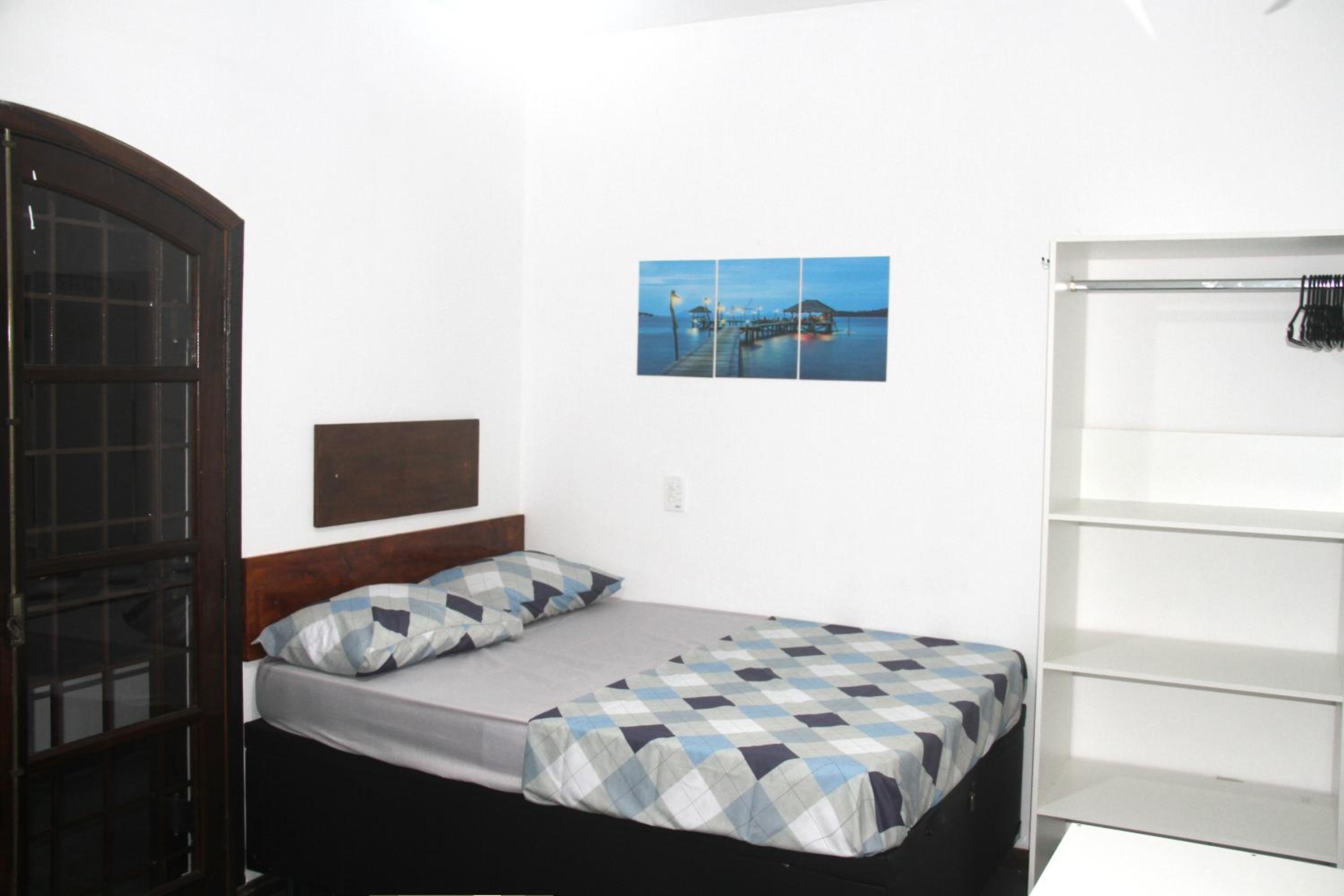 Family Room with Balcony - Photo 18