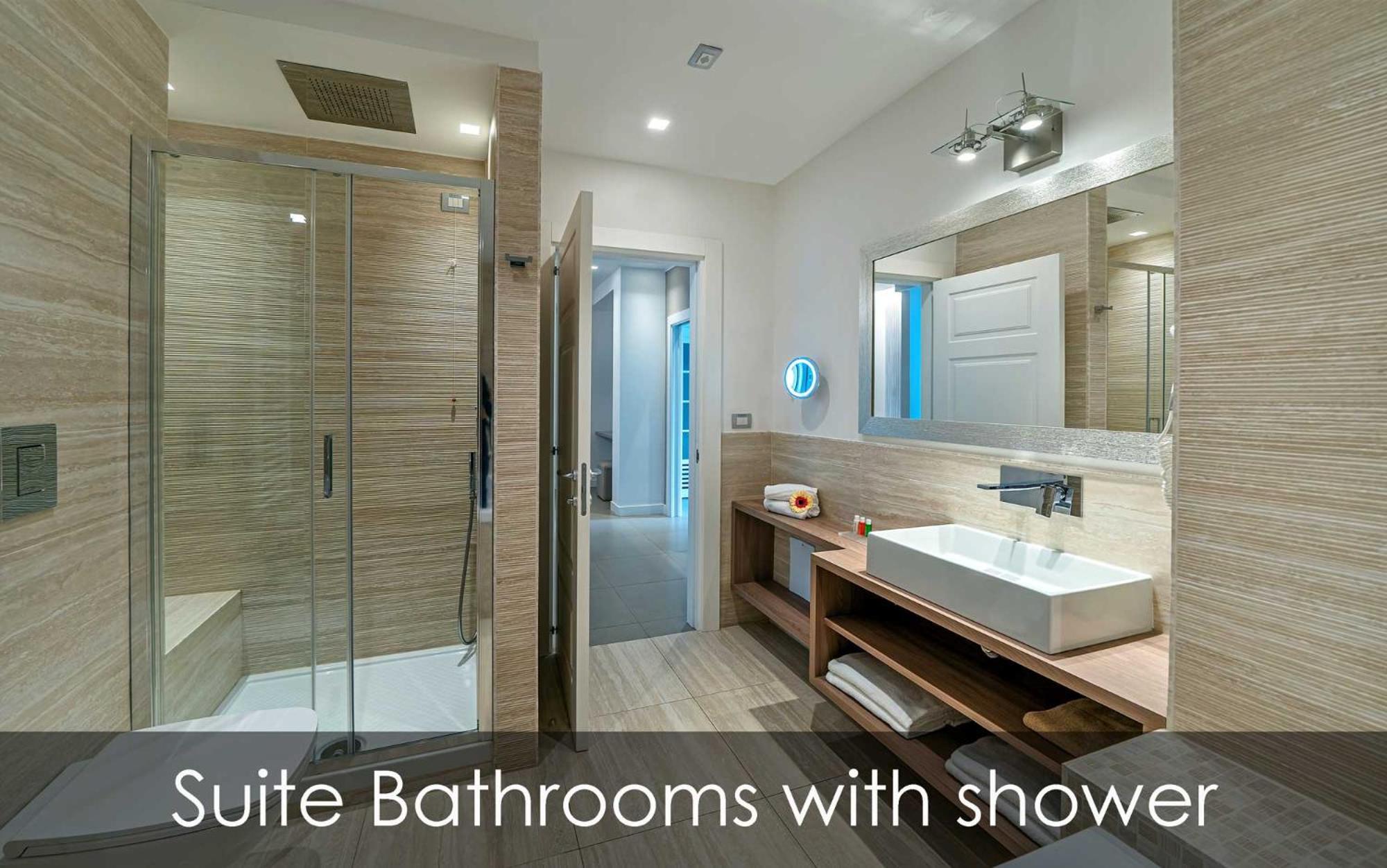 Deluxe Suite with Two Bedrooms (2 Adults + 1 Child) photo 2