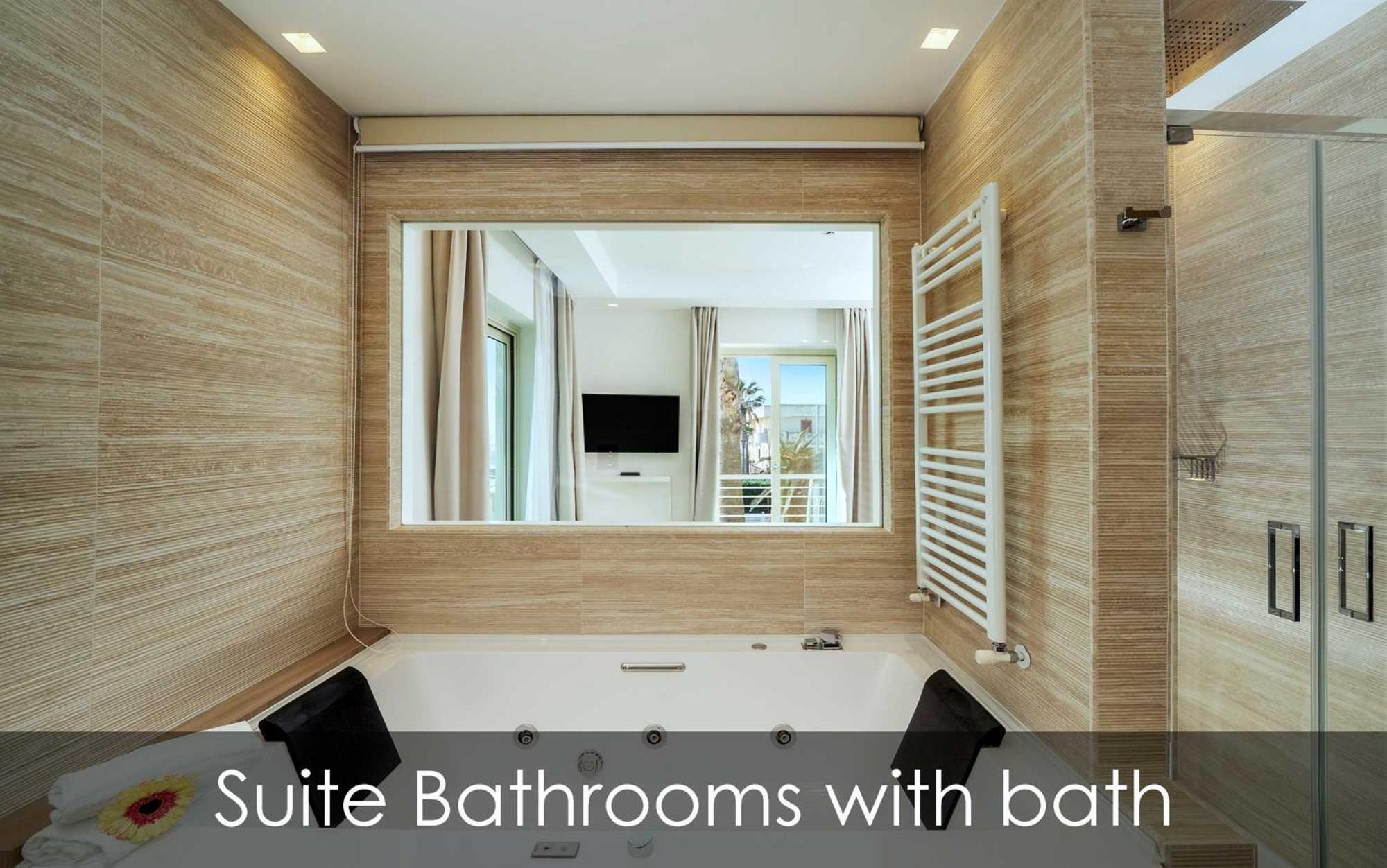 Deluxe Suite with Two Bedrooms (2 Adults + 1 Child) photo 3