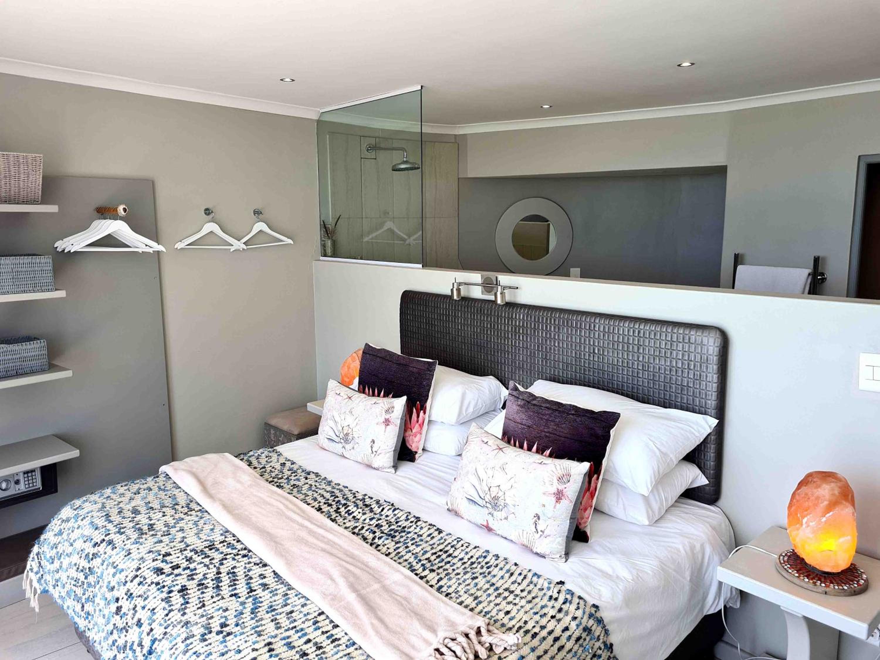 Deluxe Suite photo 1