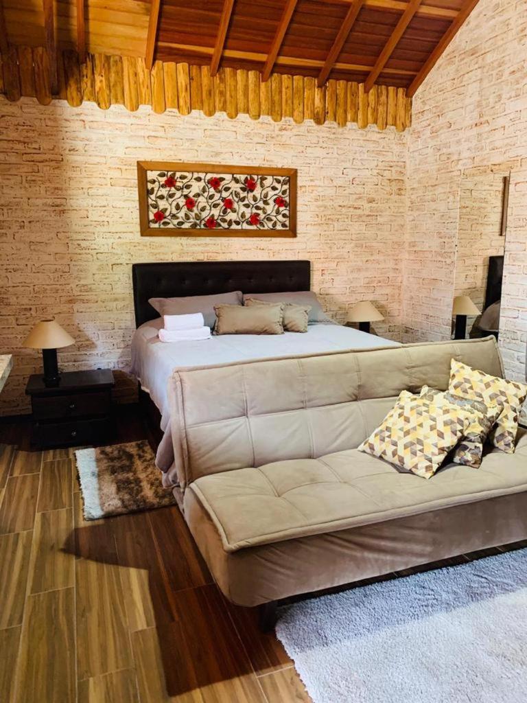 One-Bedroom Chalet - Photo 3