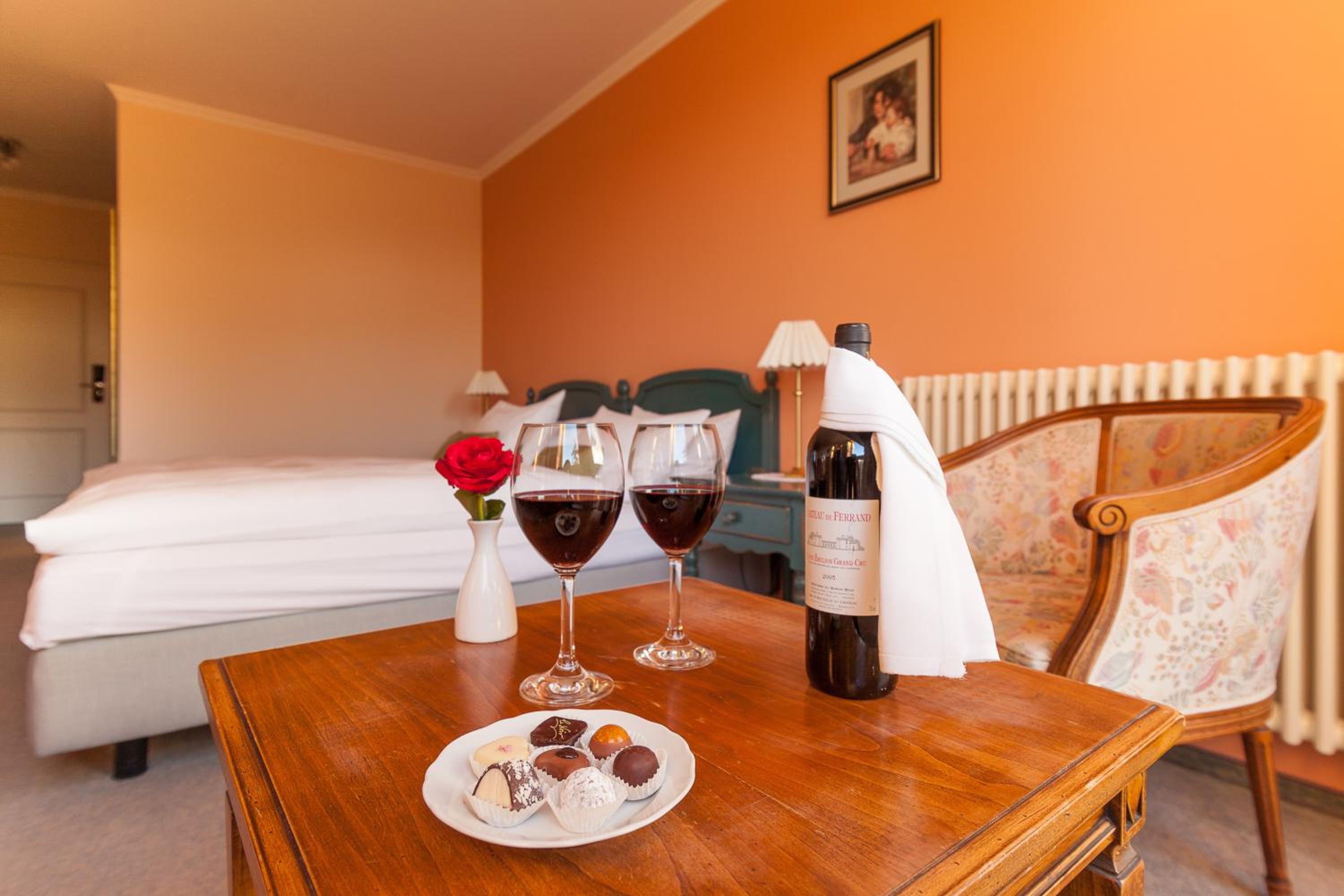 Superior Double or Twin Room - Photo 5