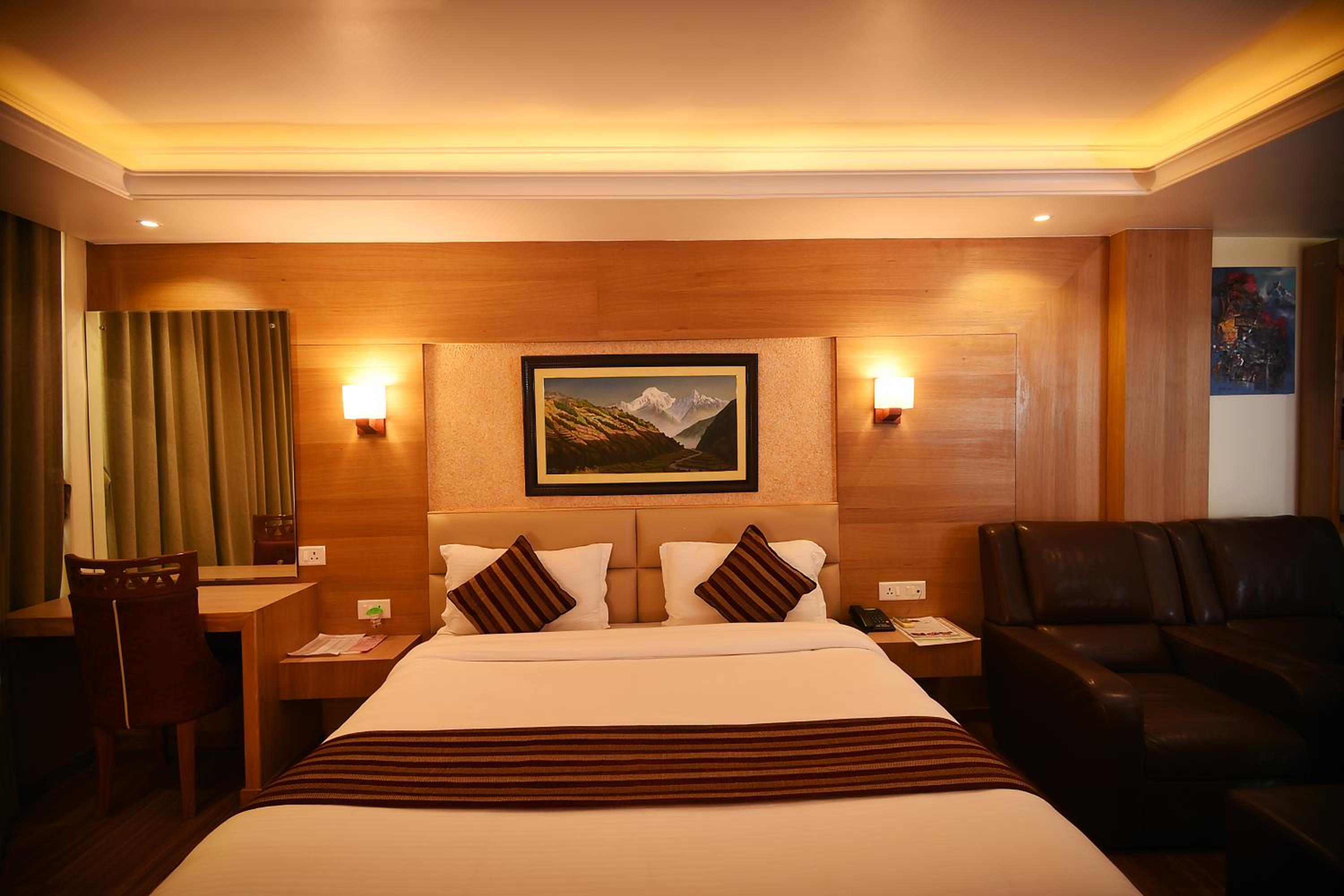 Executive Suite with Mountain View - 10% off on Spa