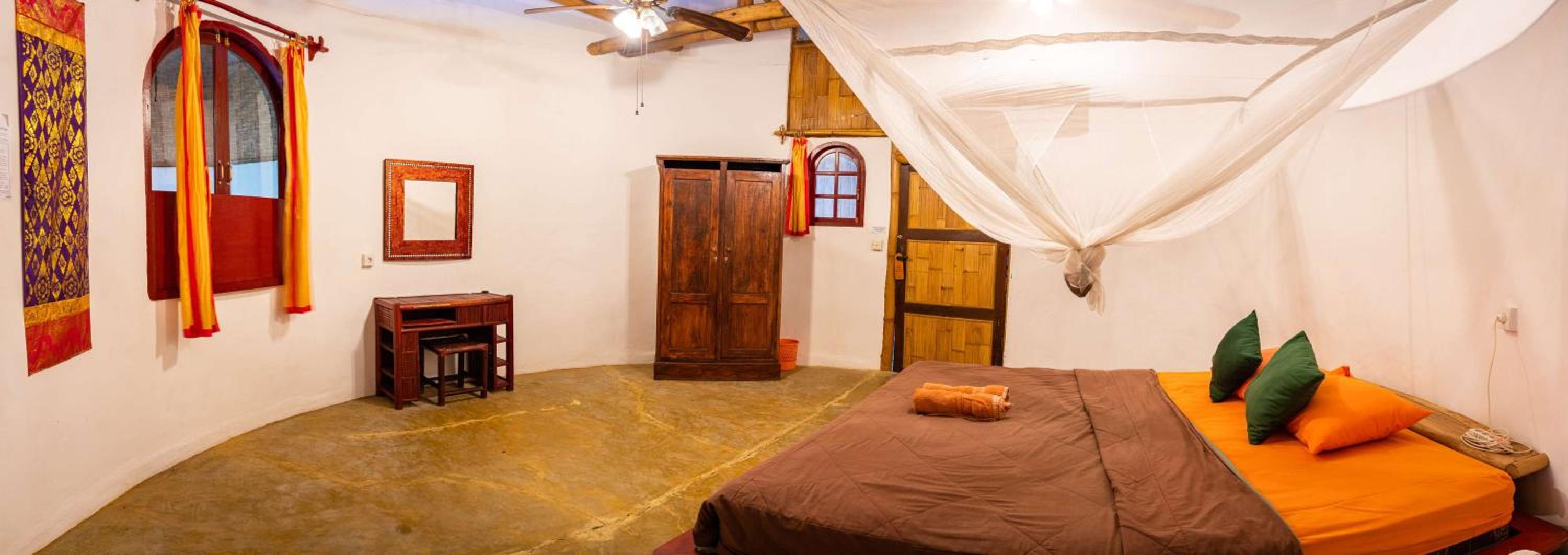 Bamboo Double Room with Garden View - Photo 12