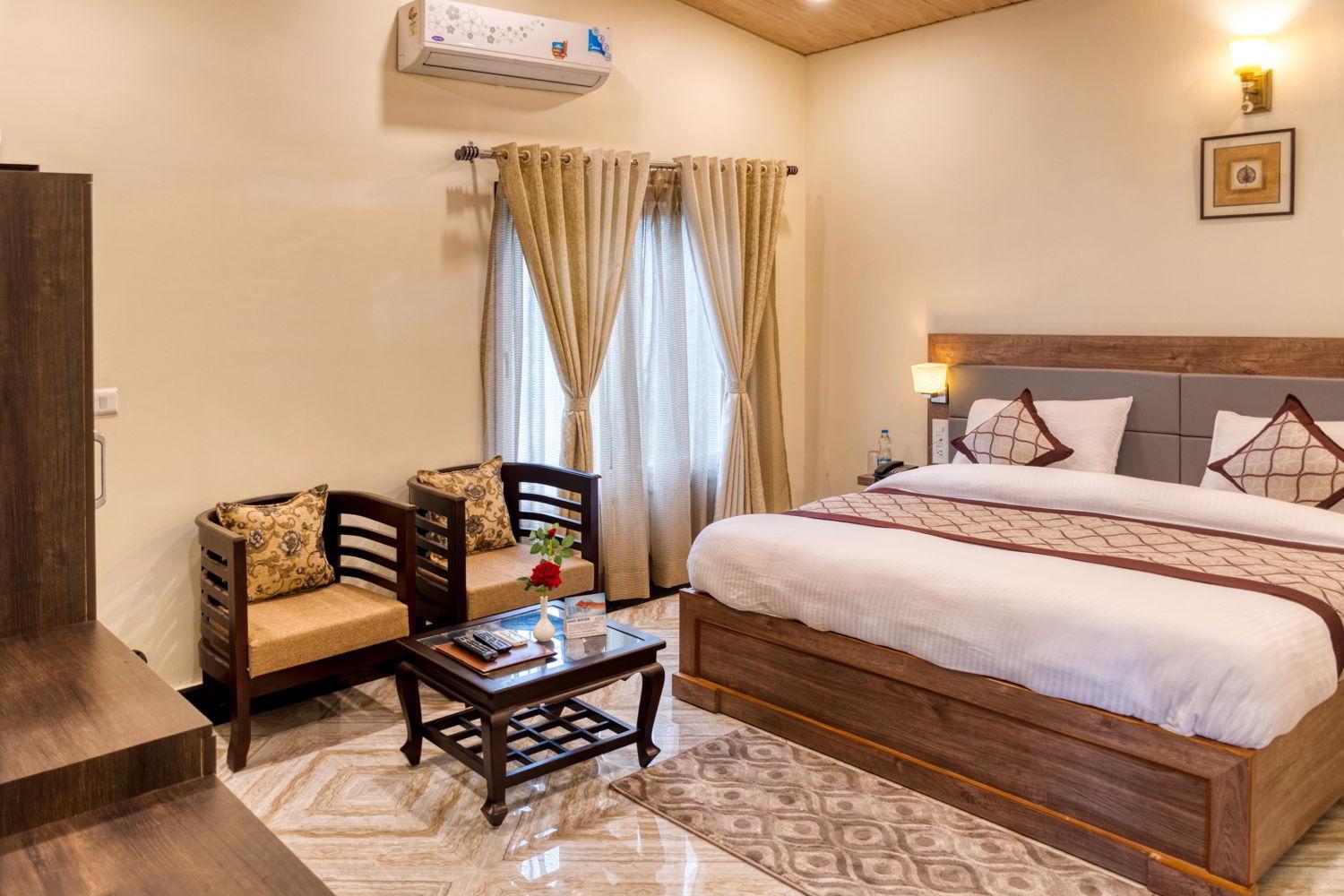 Deluxe Double Room