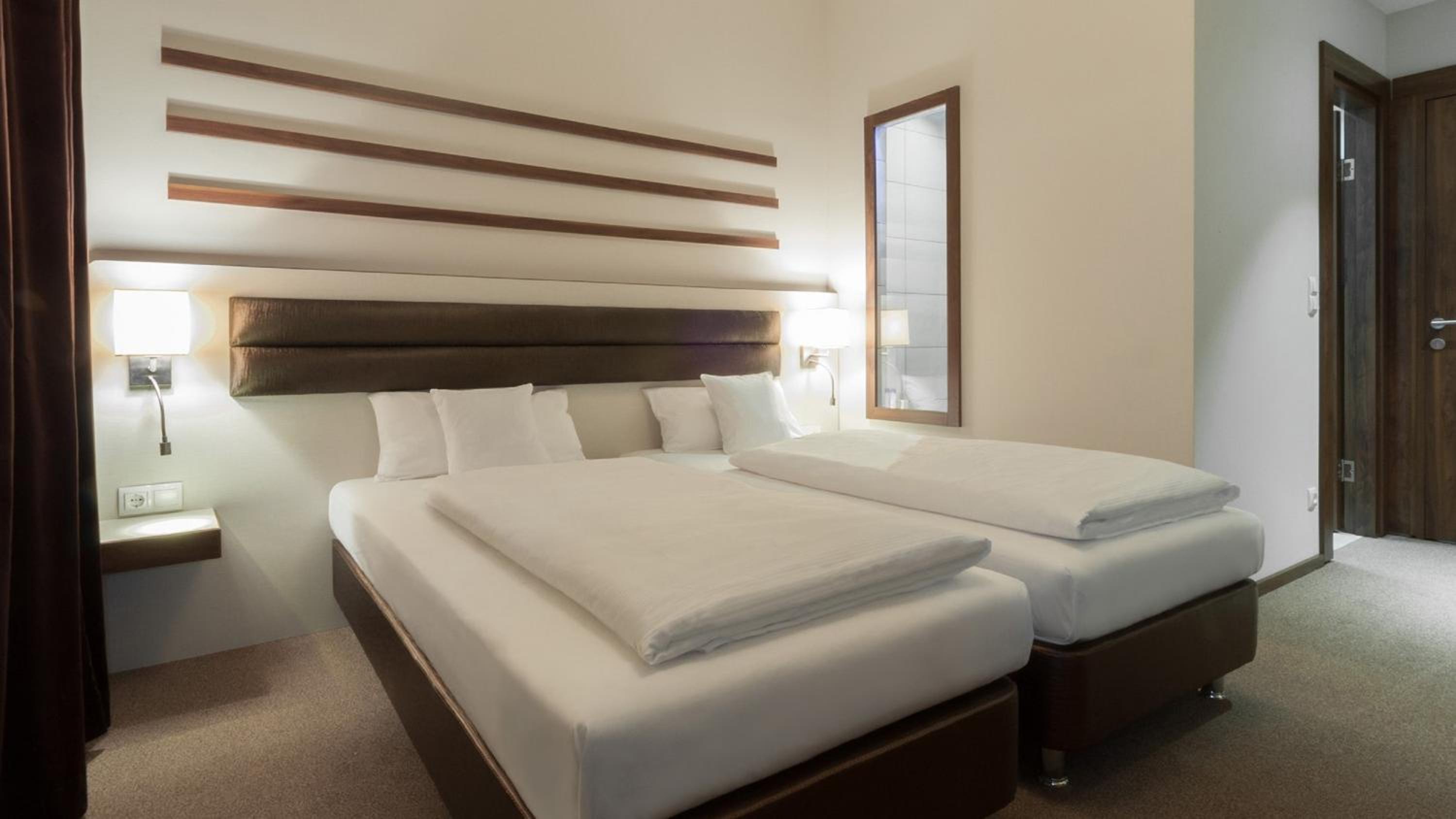 Double or Twin Room photo 2