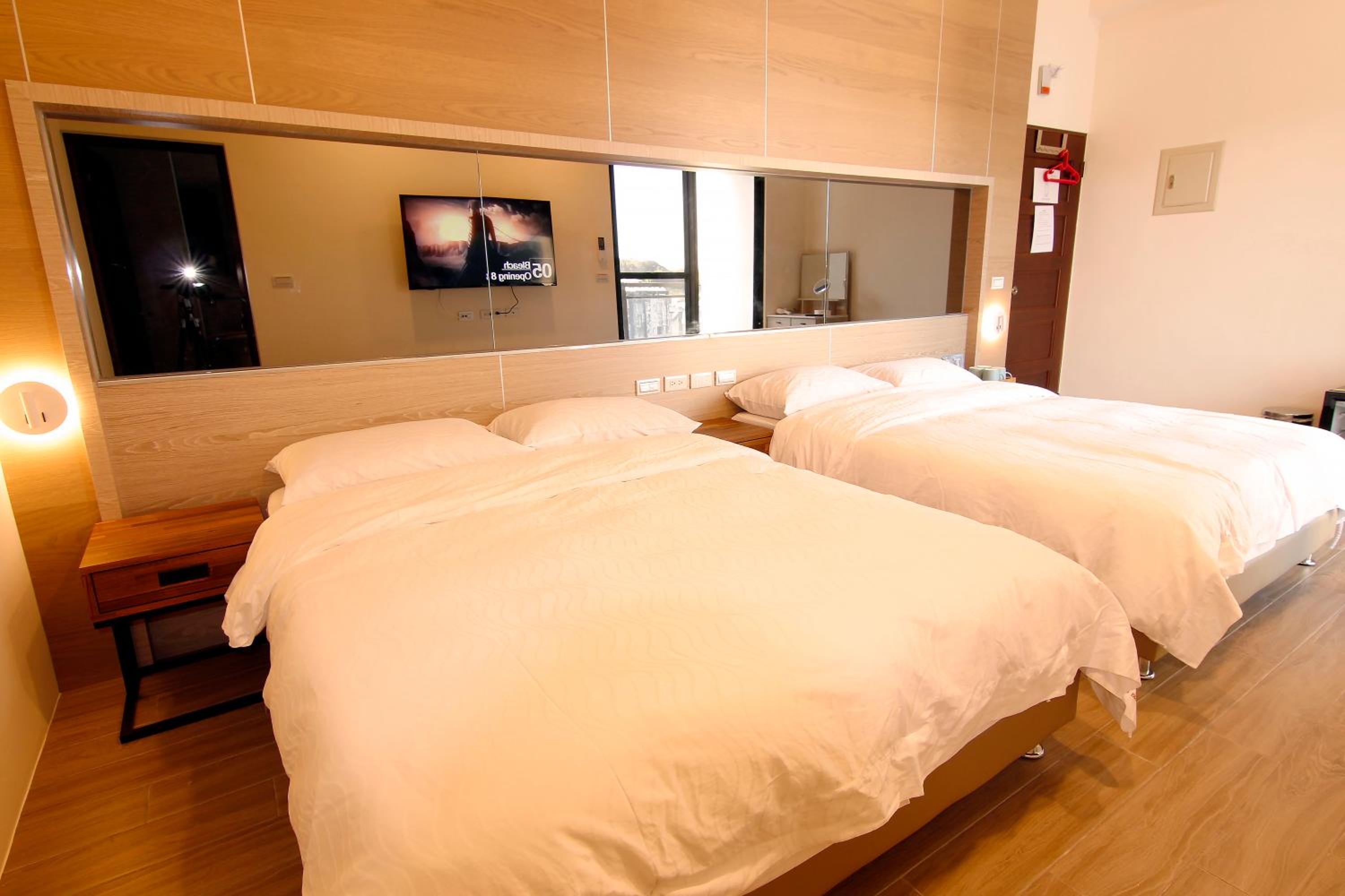 Quadruple Room with Mountain View photo 1