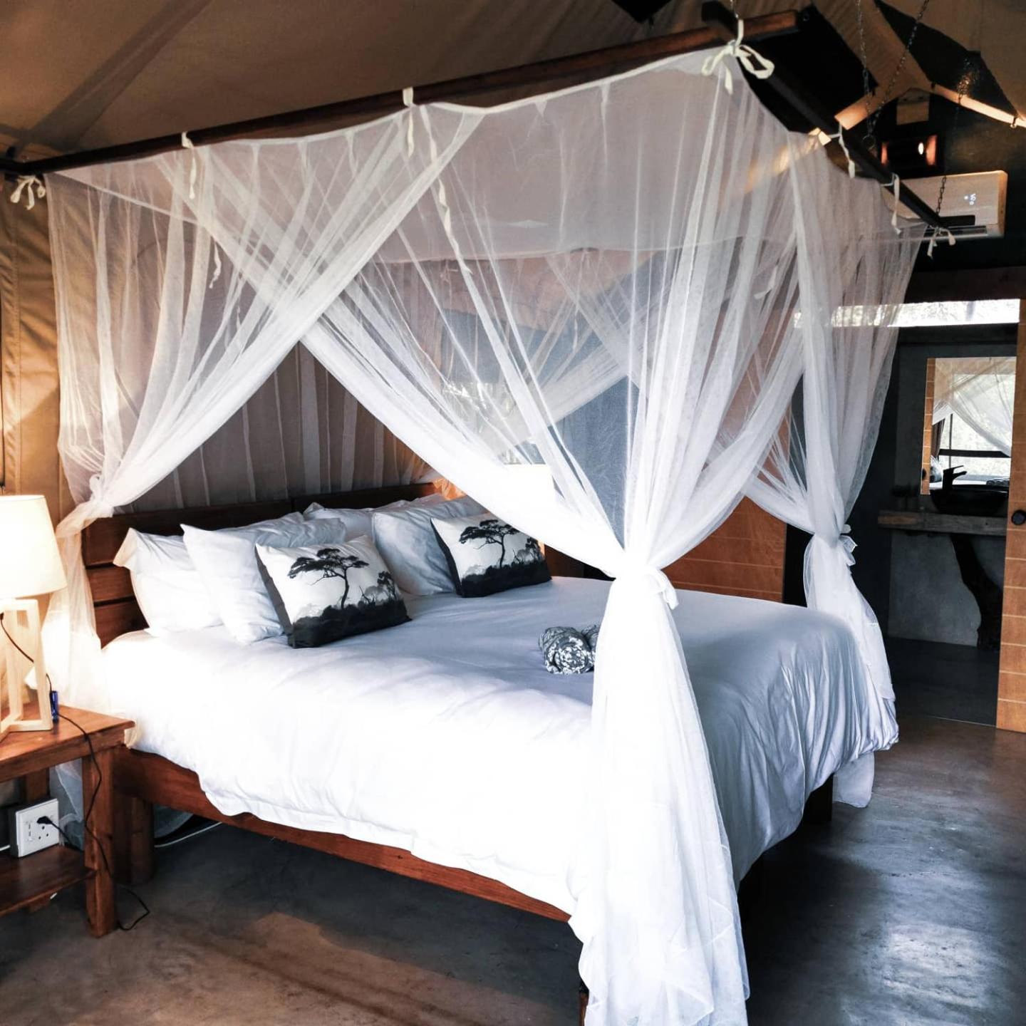 Luxury Tent including two games drives per day