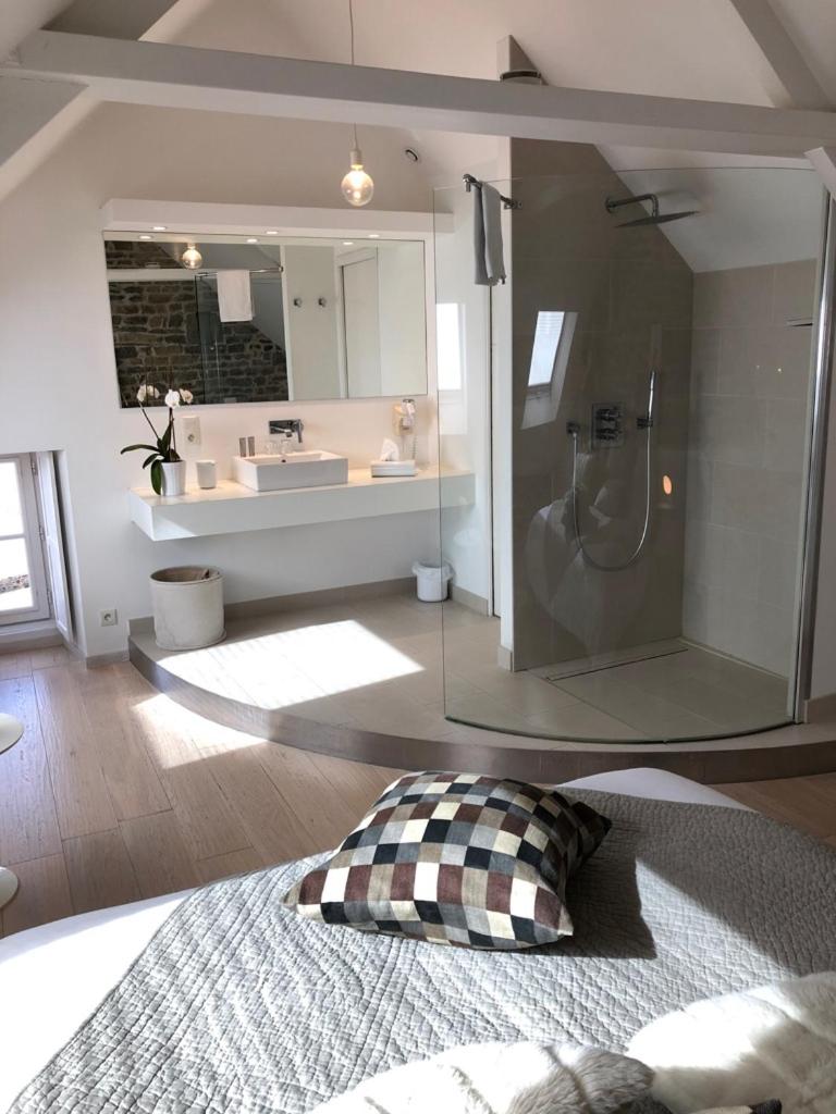 Double Room with Private Bathroom photo 2