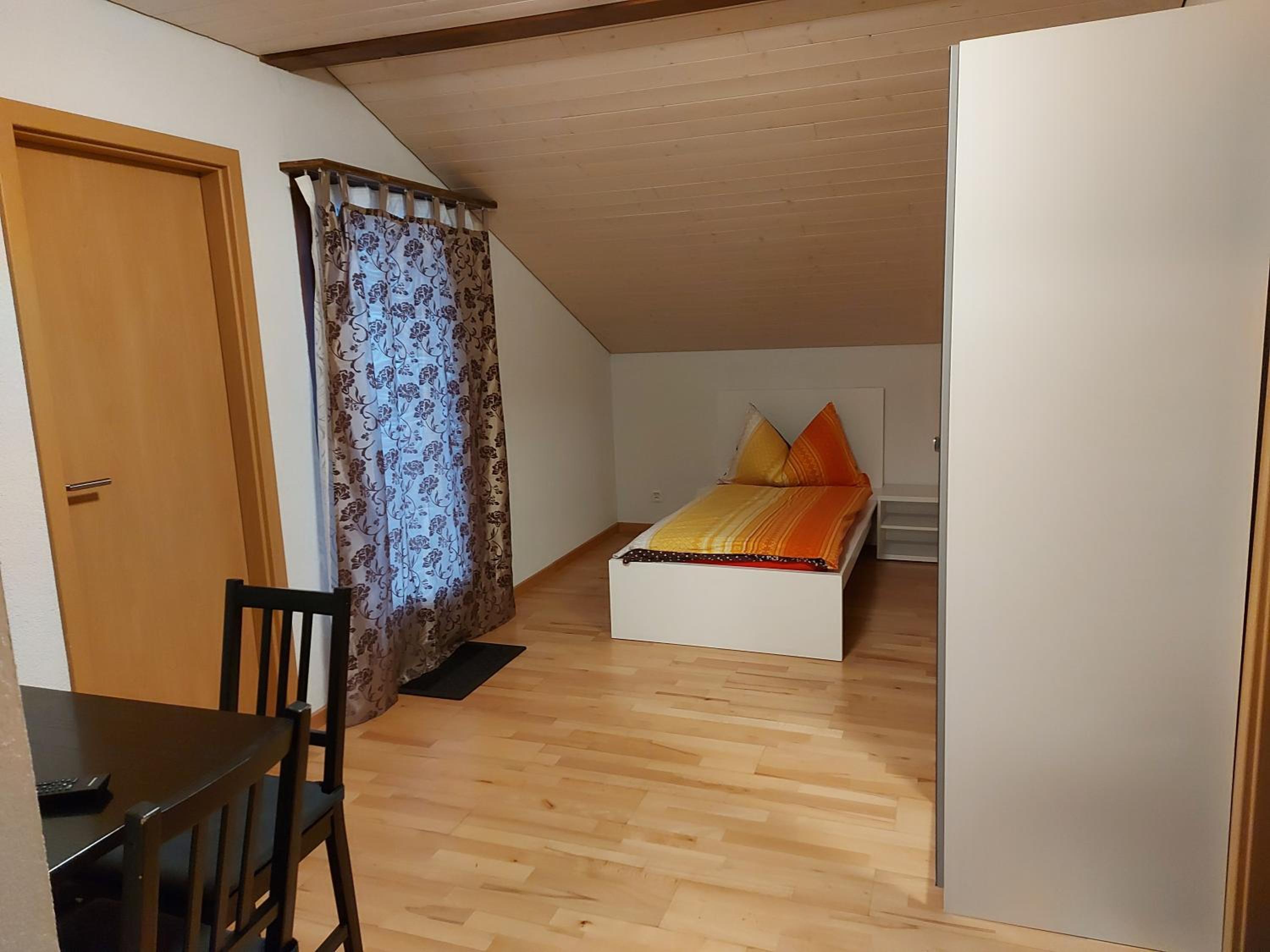 Single Room photo 1