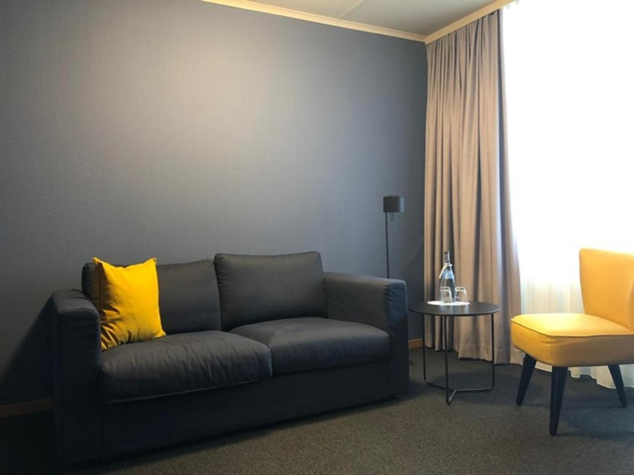 Junior Suite with Balcony, photo 7