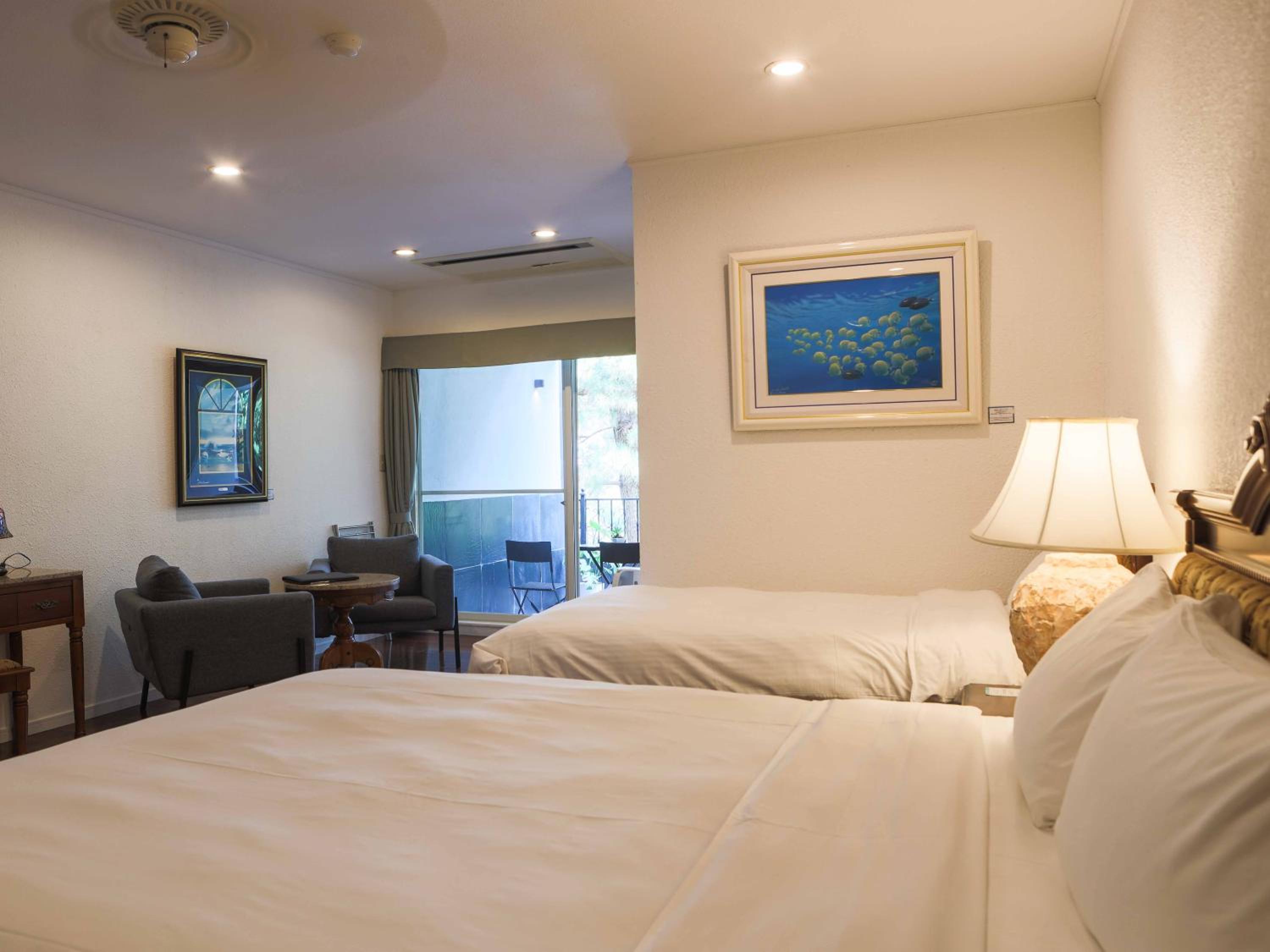 Superior Triple Room with Ocean View and Open-Air Bath - Photo 4