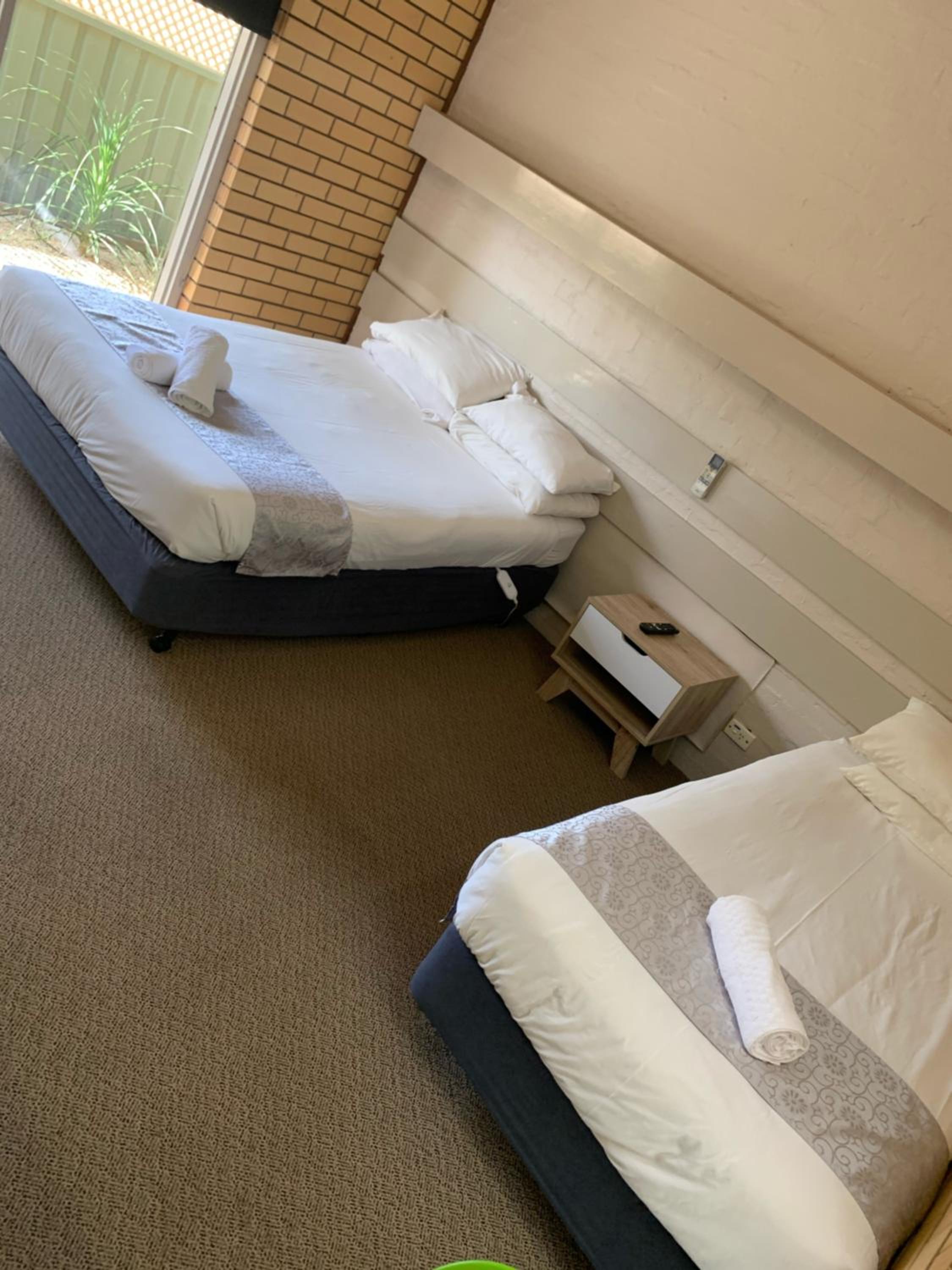 Twin Room with Private Bathroom