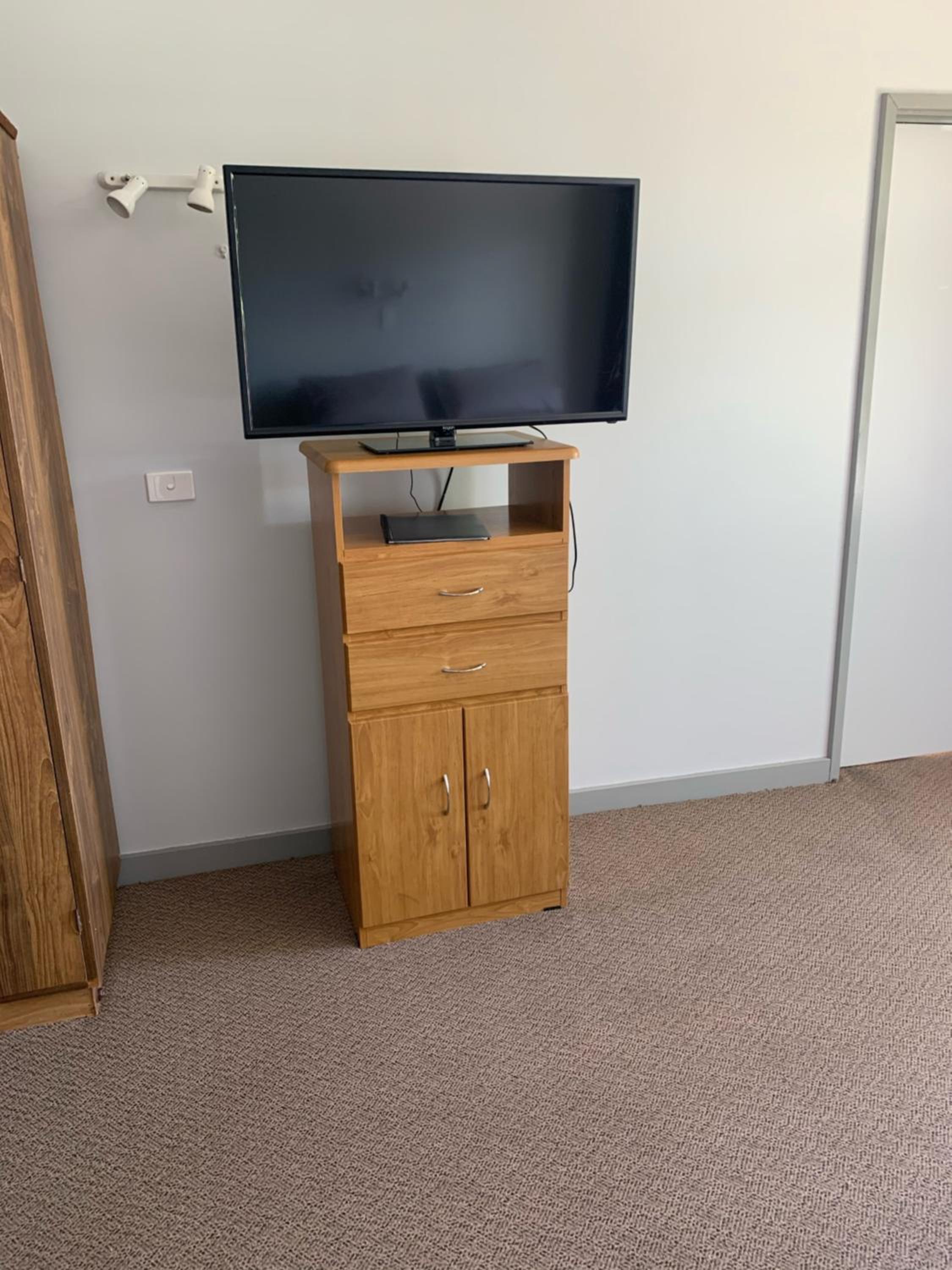 Double Room with Private Bathroom photo 3