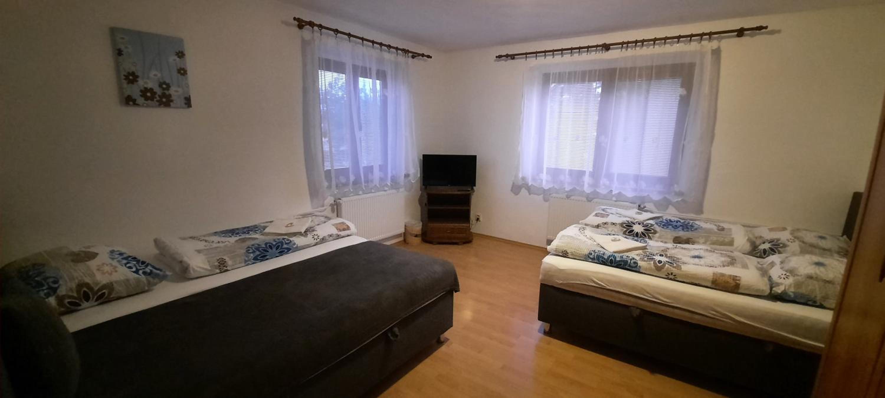 Three-Bedroom Apartment photo 3