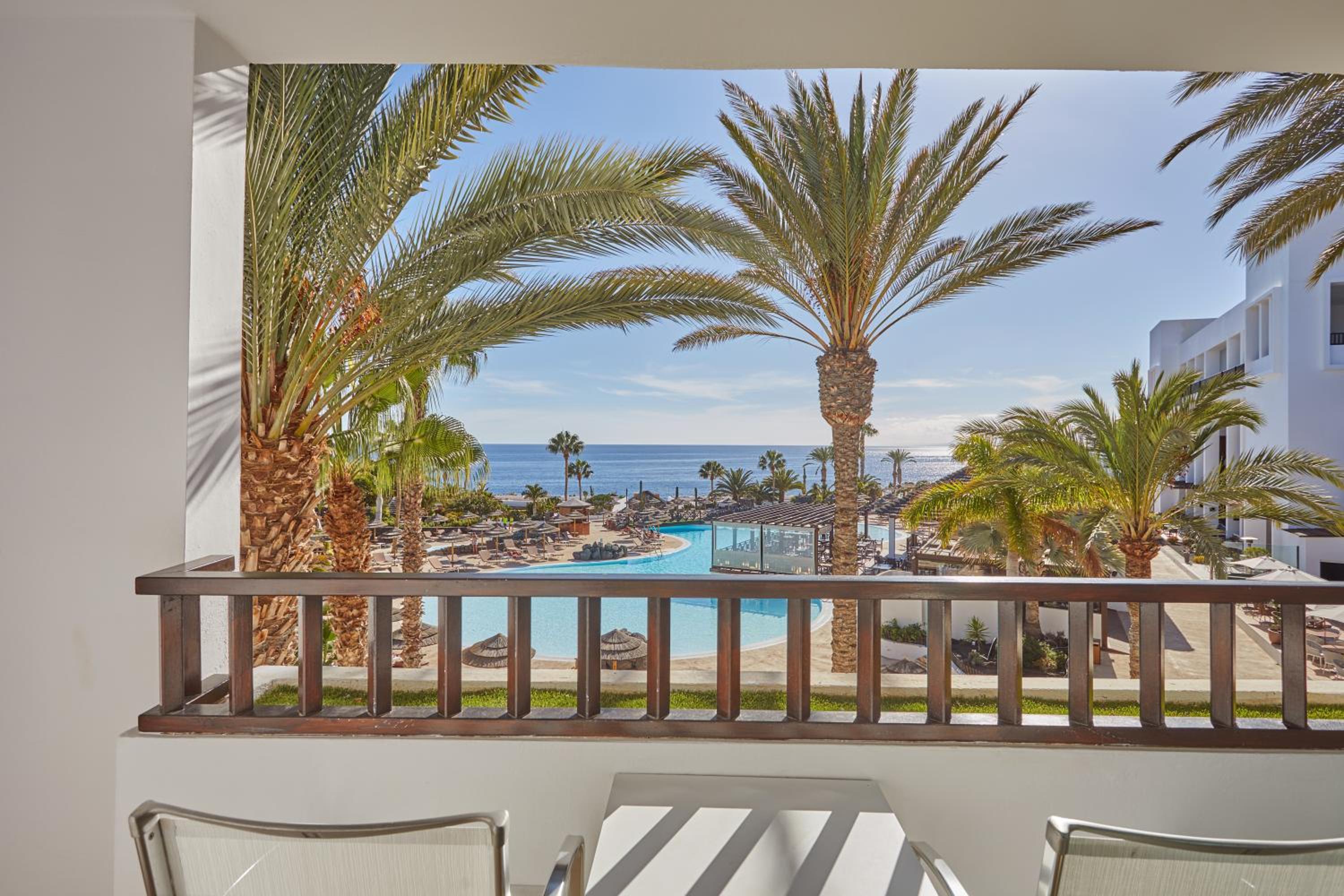 Suite Ocean Front View Preferred Club