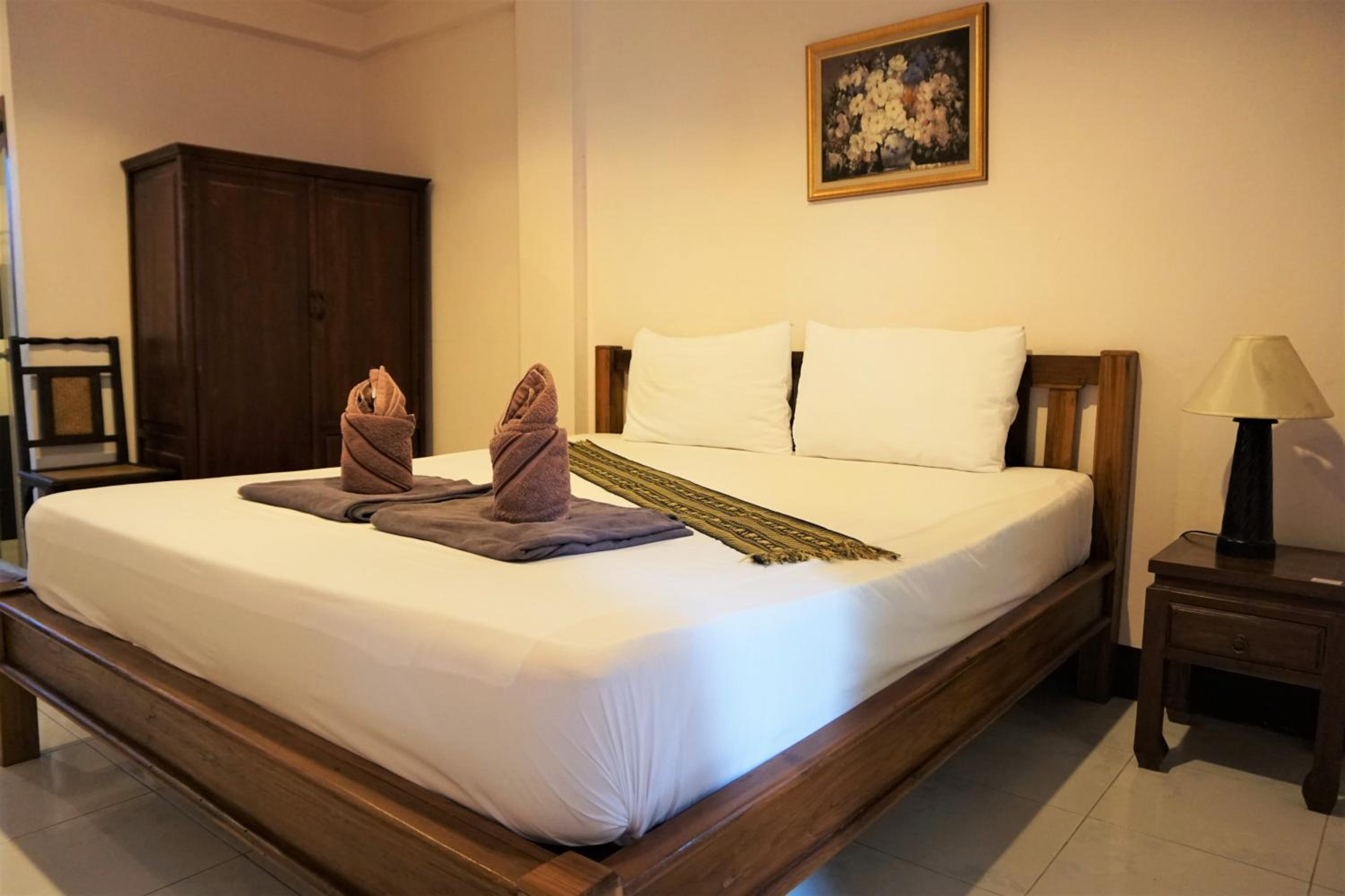 Superior Double Room with Fan - Photo 3