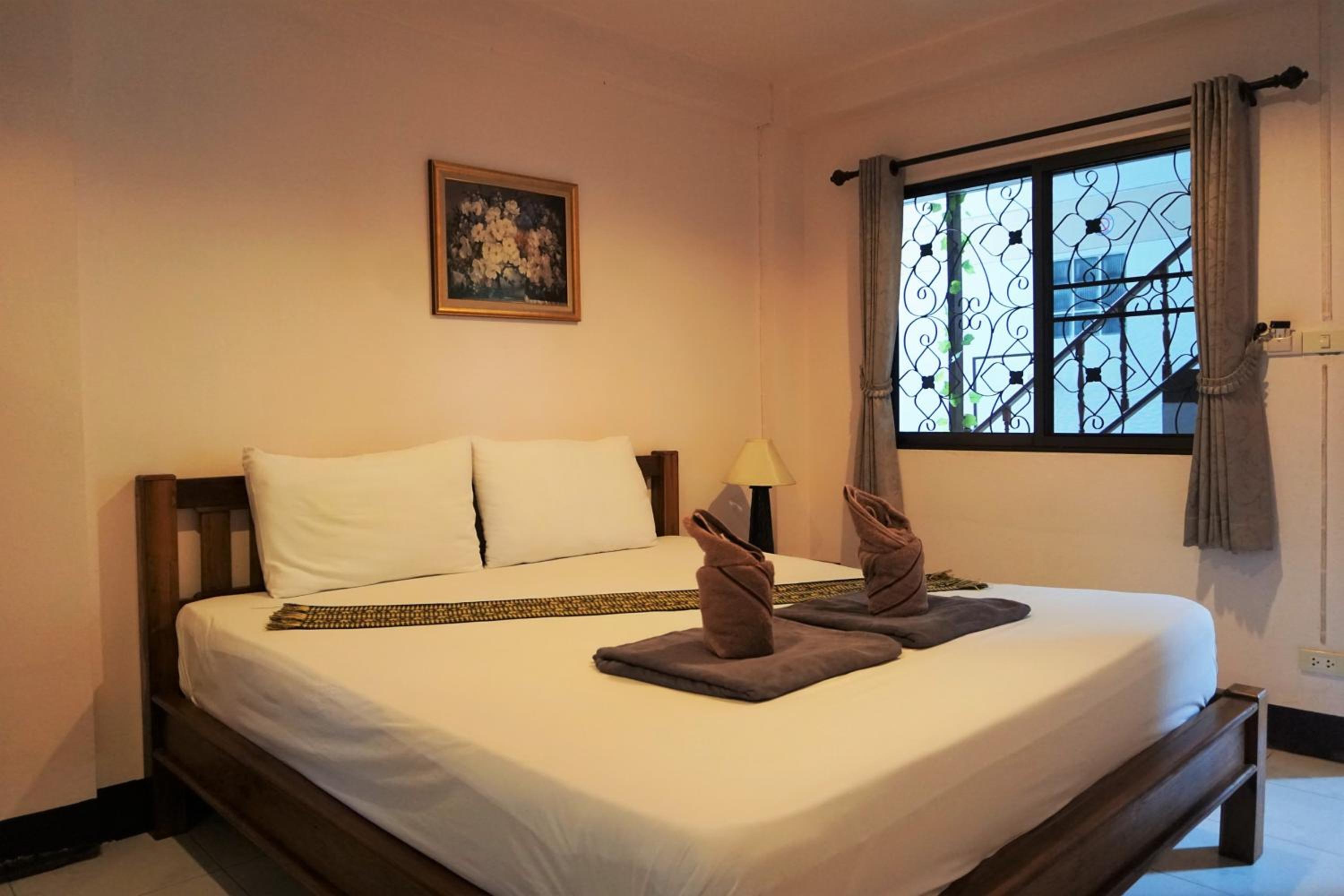 Superior Double Room with Fan - Photo 1