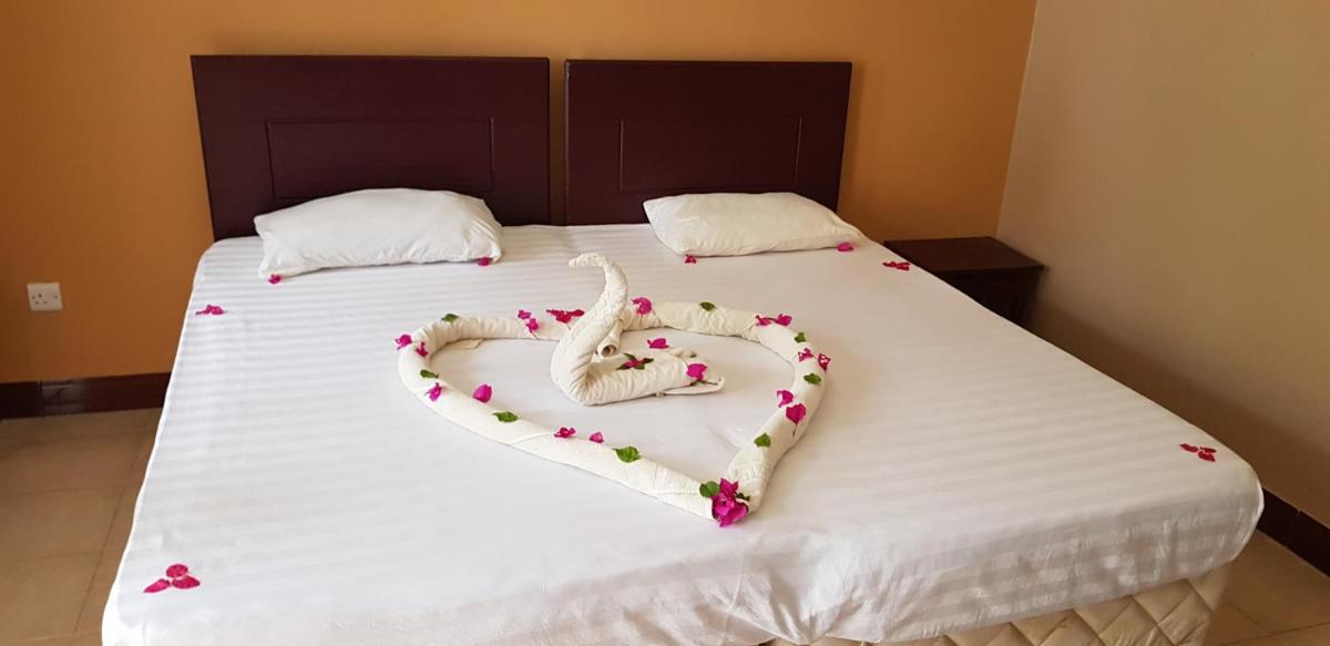 Deluxe Double or Twin Room with Sea View photo 3