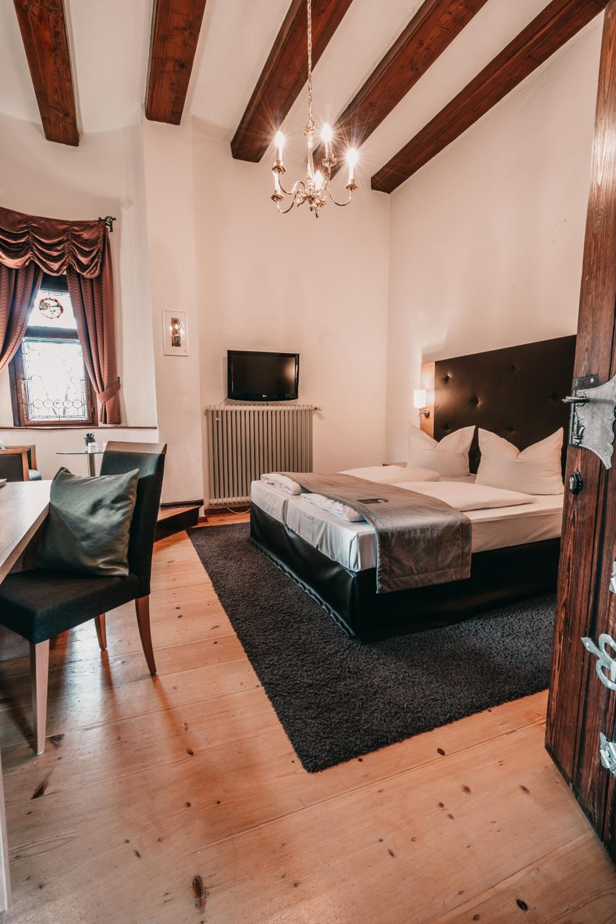 Double Room in the castle photo 3