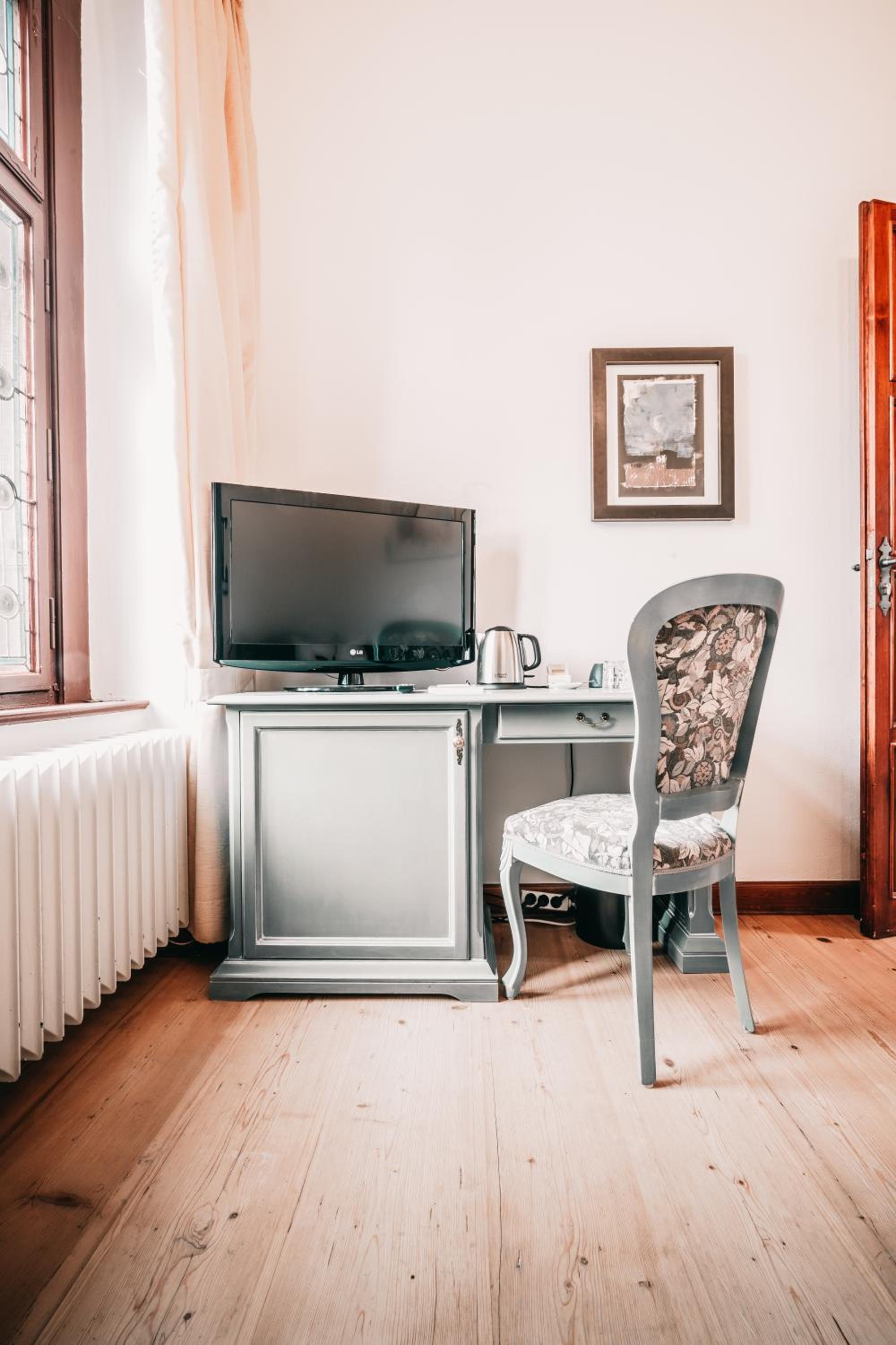 Single Room photo 2