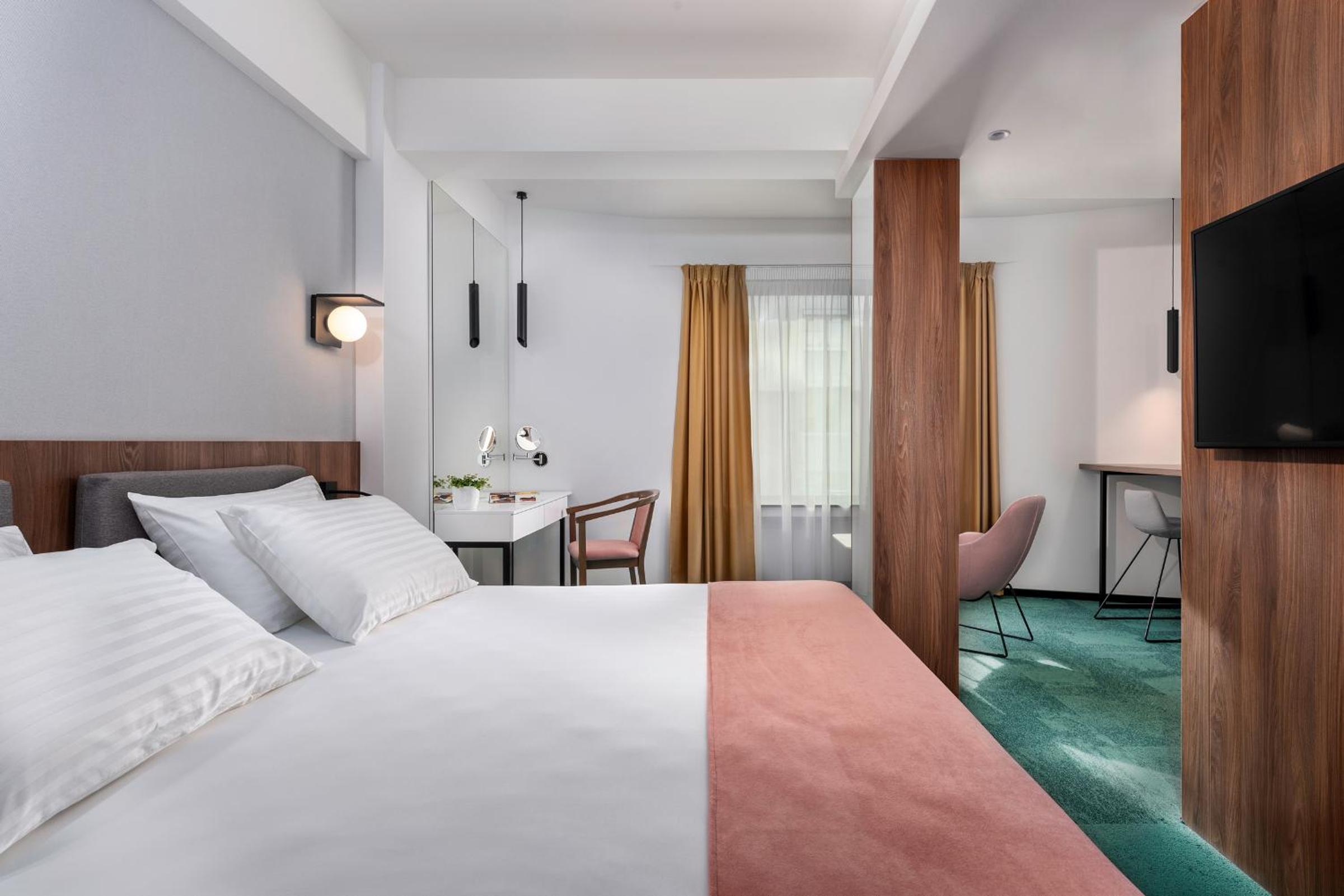Superior Double Room - Photo 7