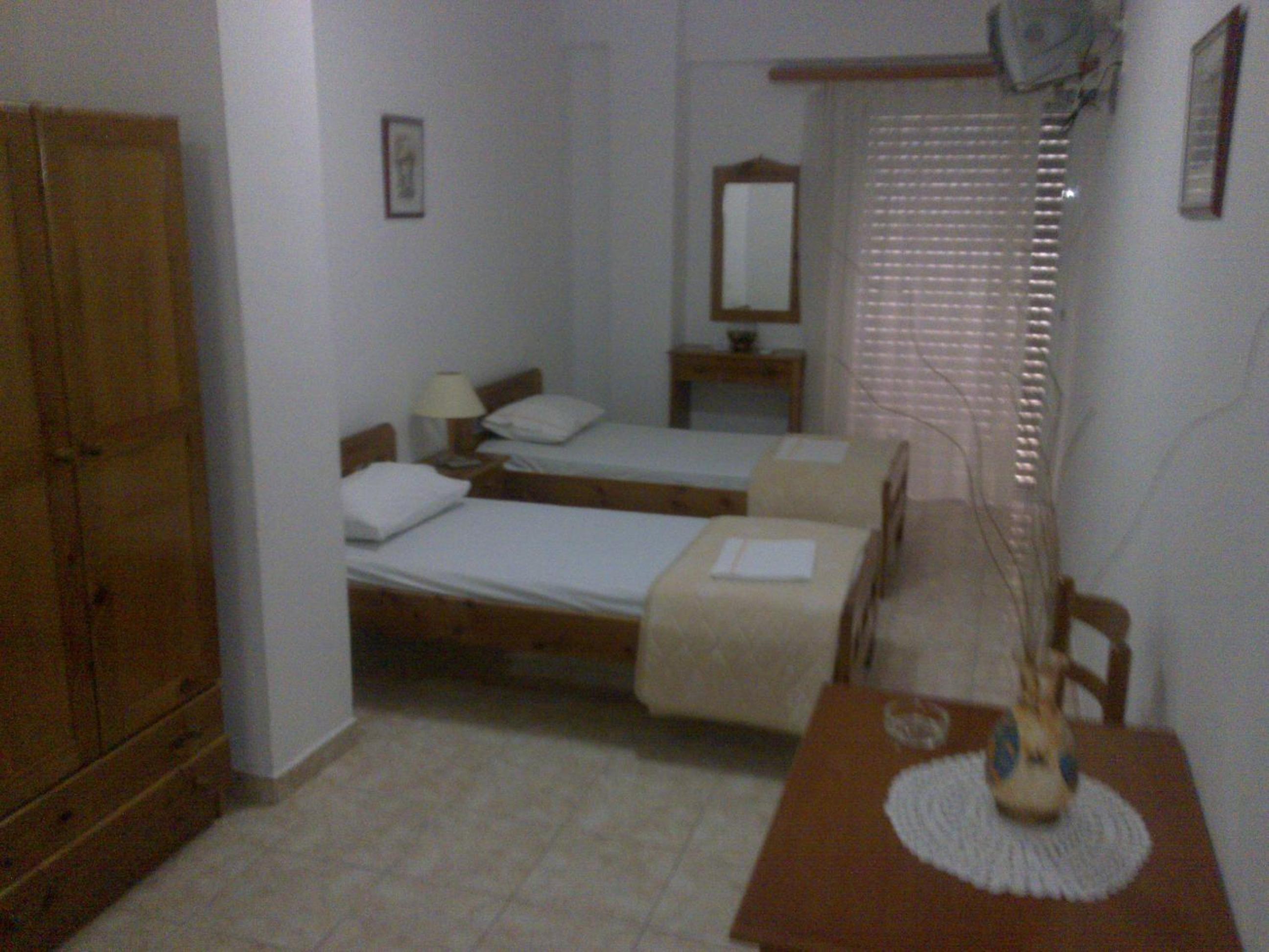 Studio with Balcony - Photo 12