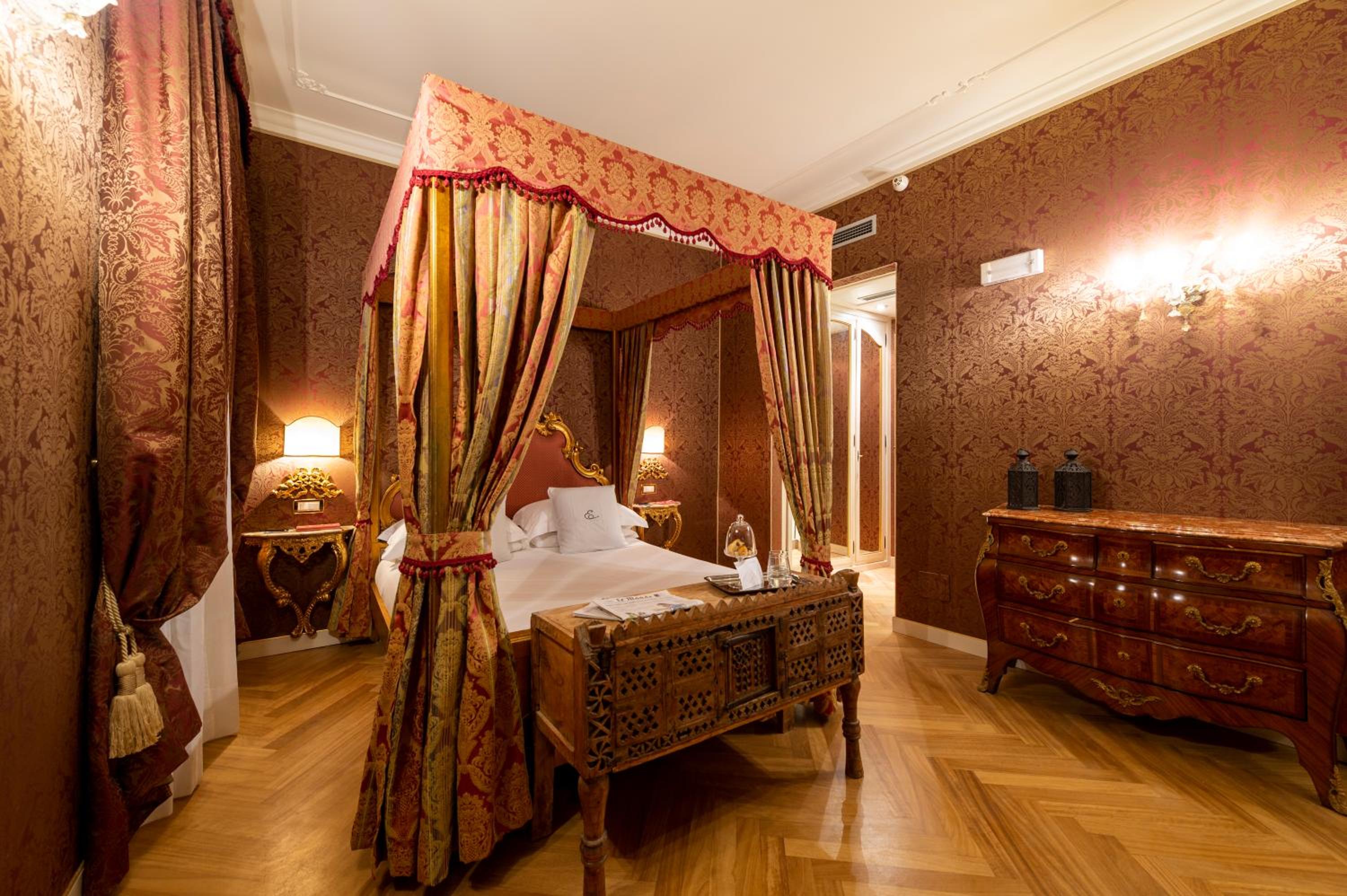 Suite thumbnail 6
