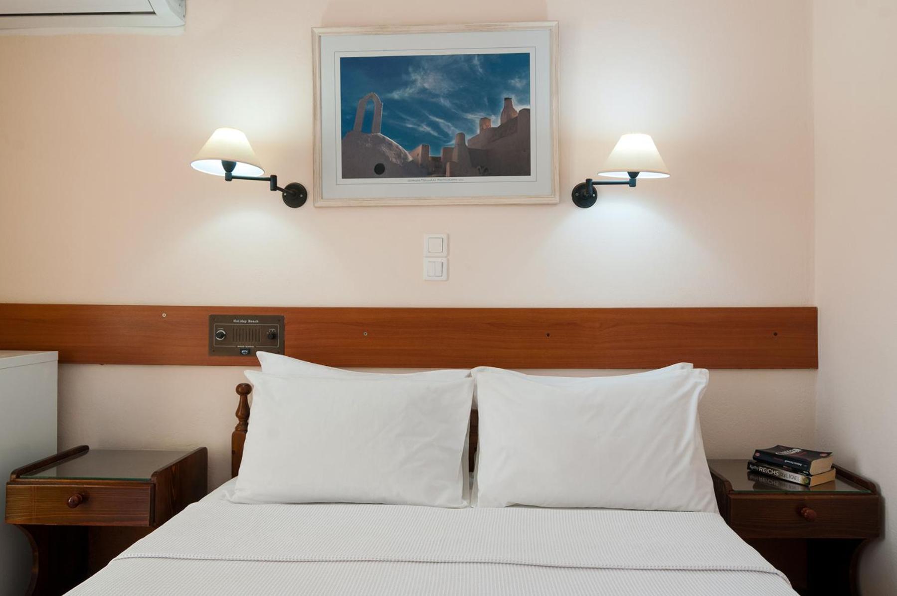 Double Room - Photo 8