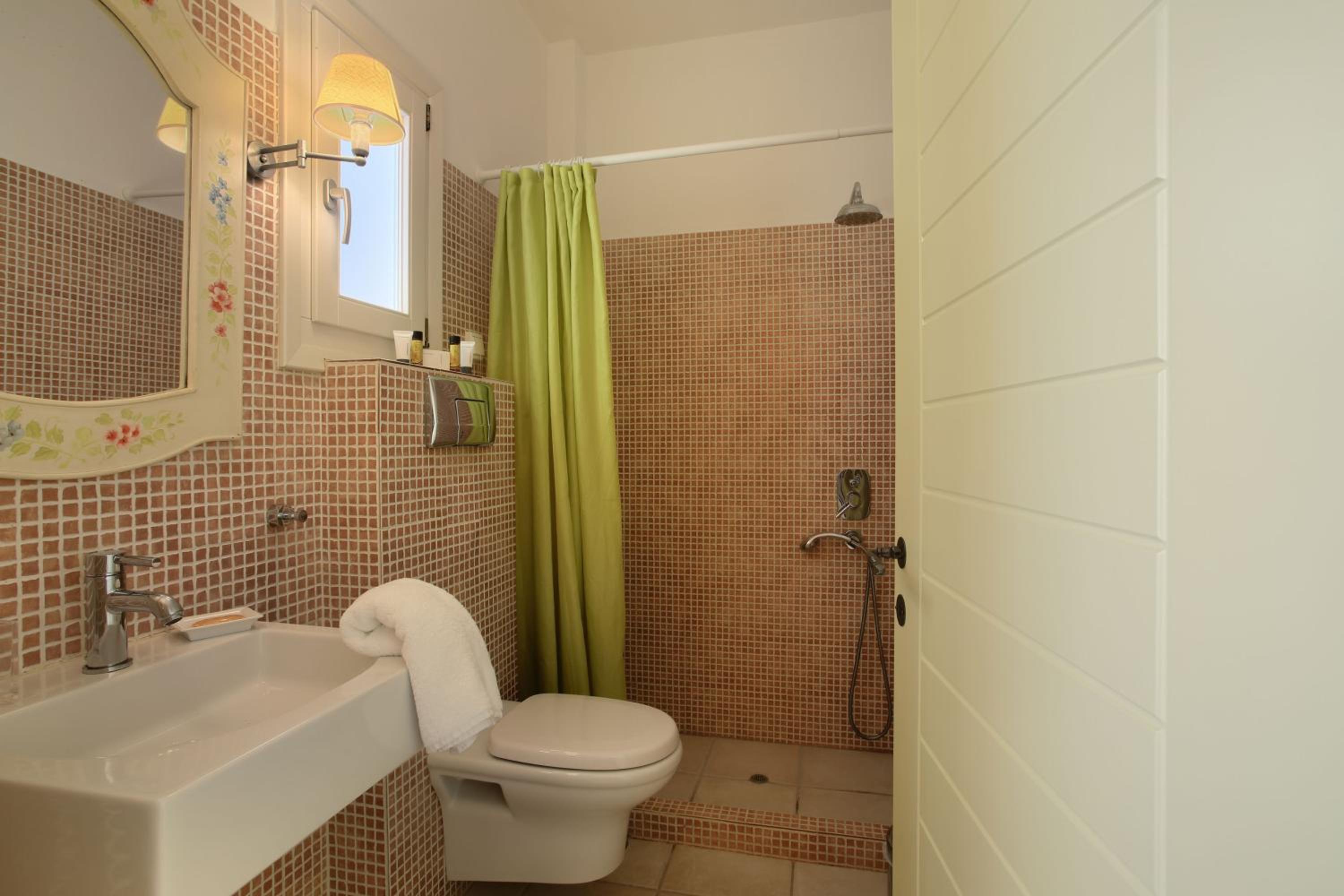 Quadruple Room with Sea View photo 2