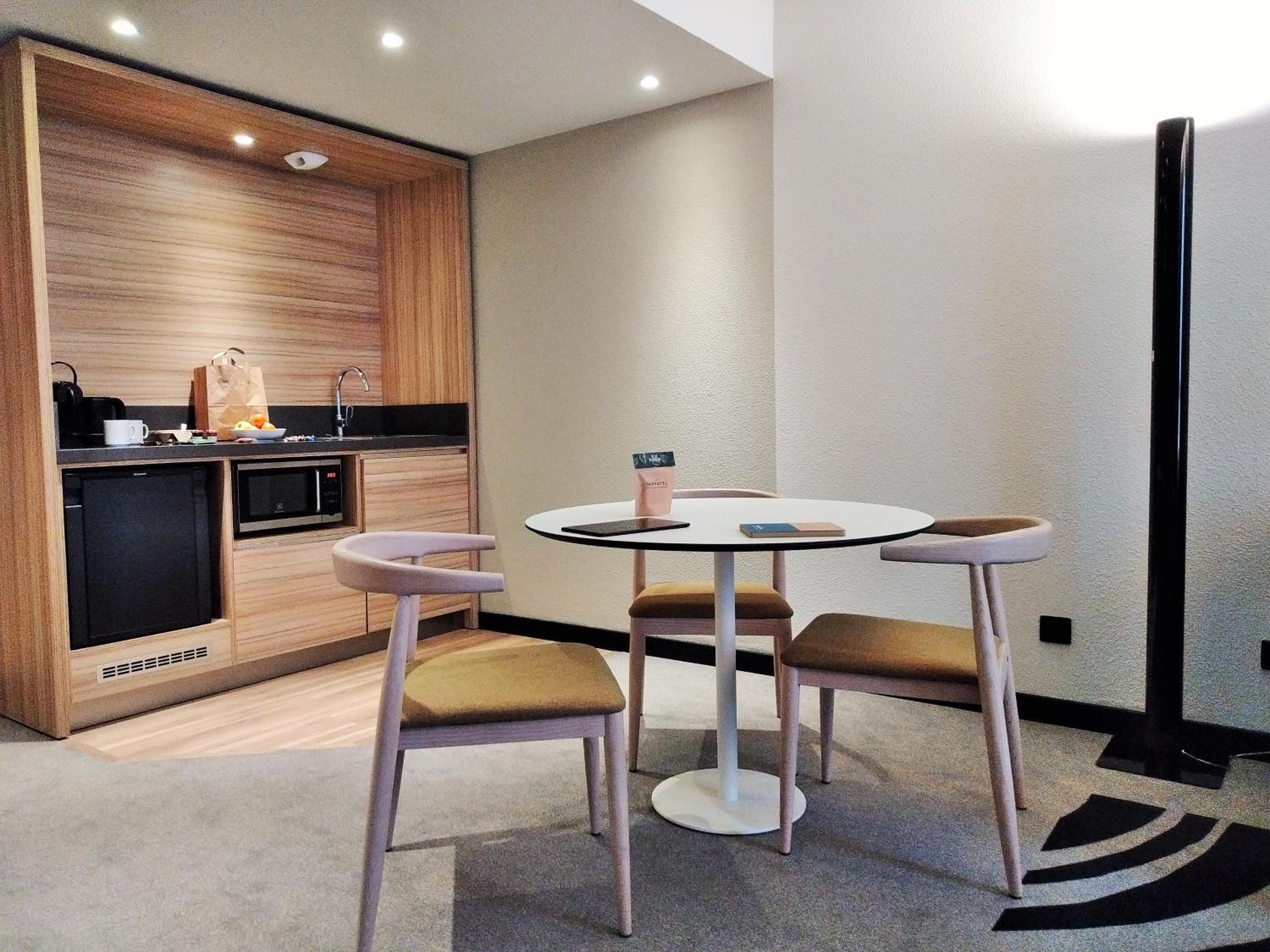 Superior Suite - Photo 37