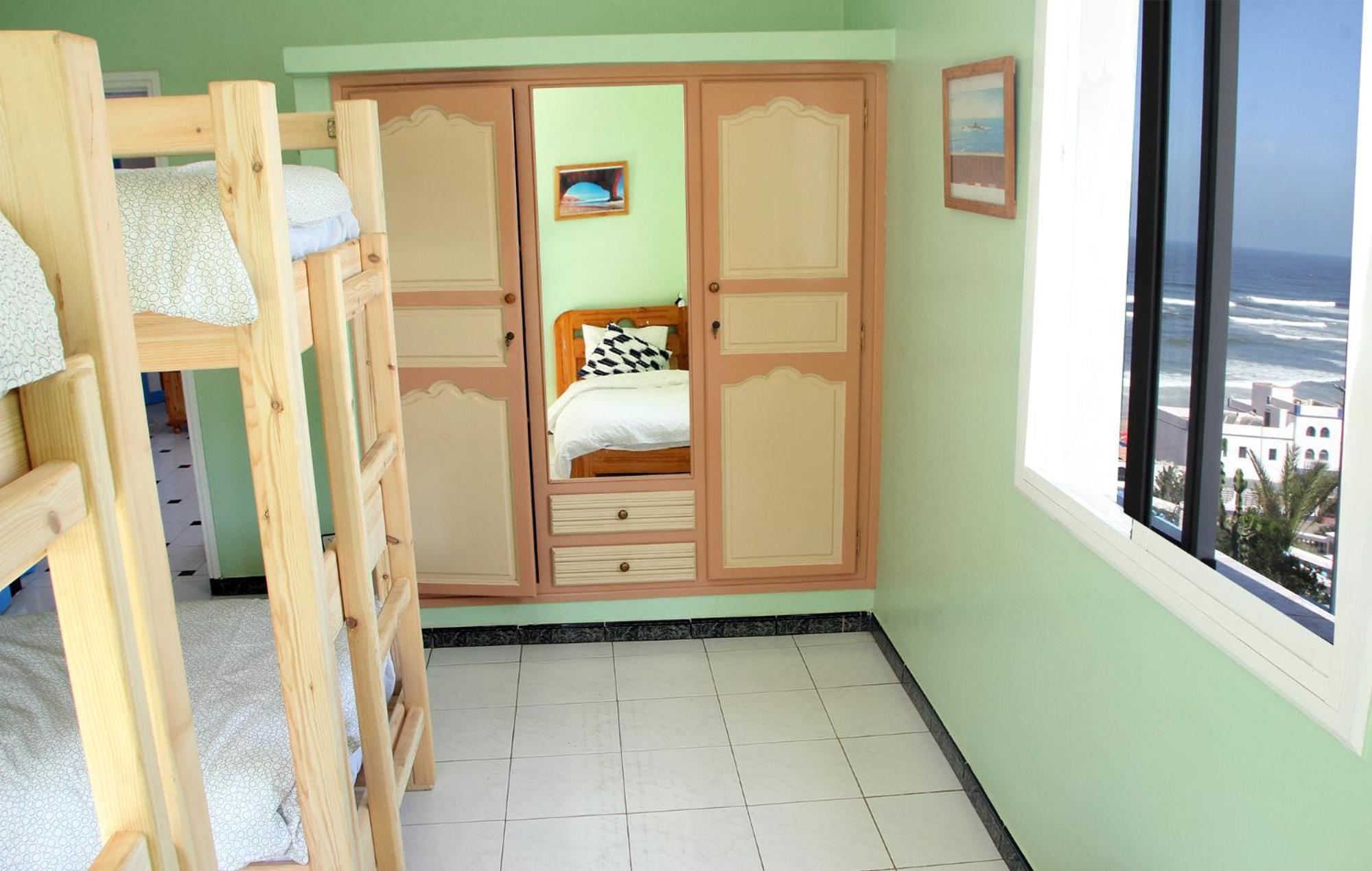 Family Room with Side Sea View photo 3