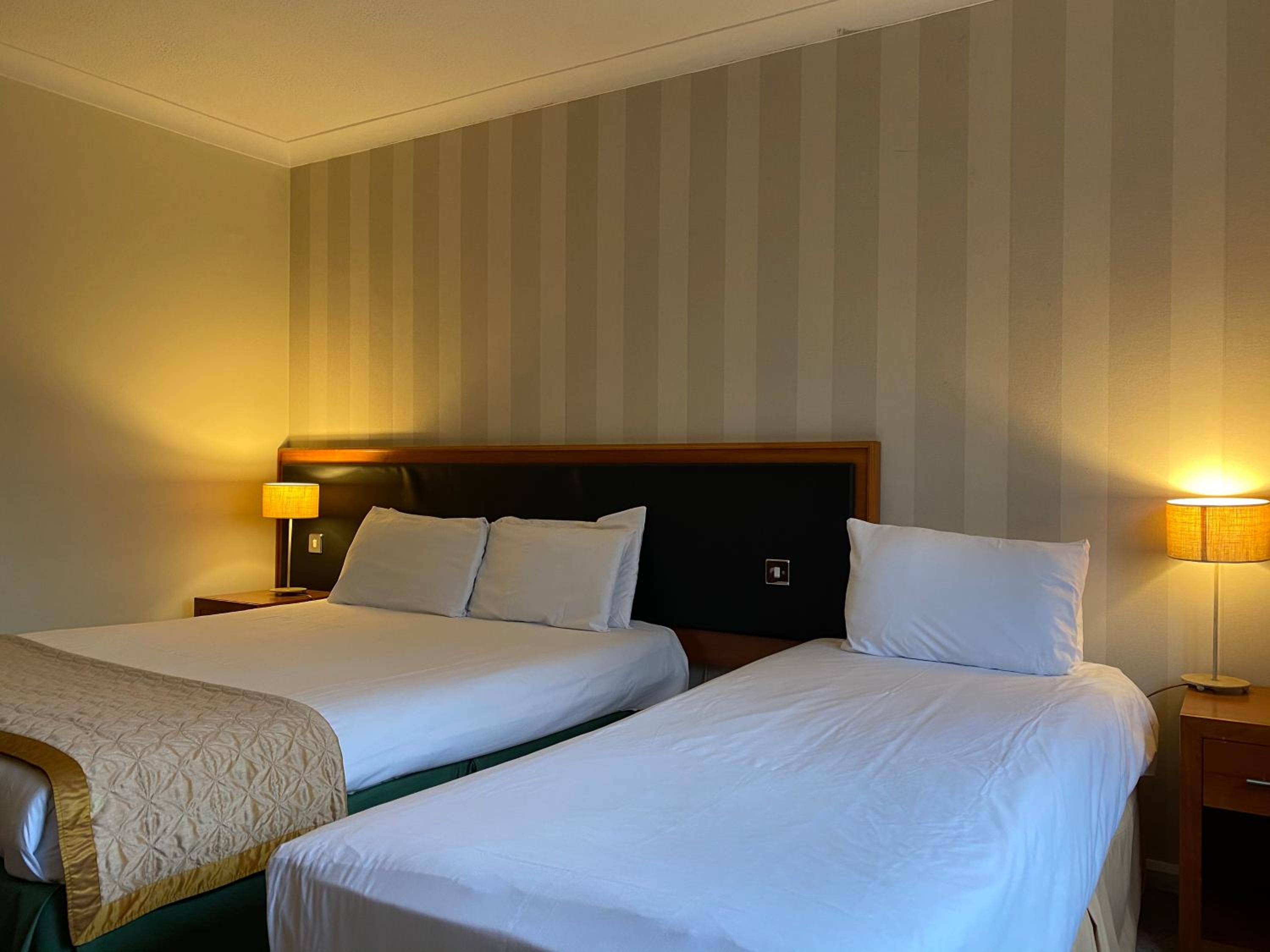 Standard Triple Room - Photo 1