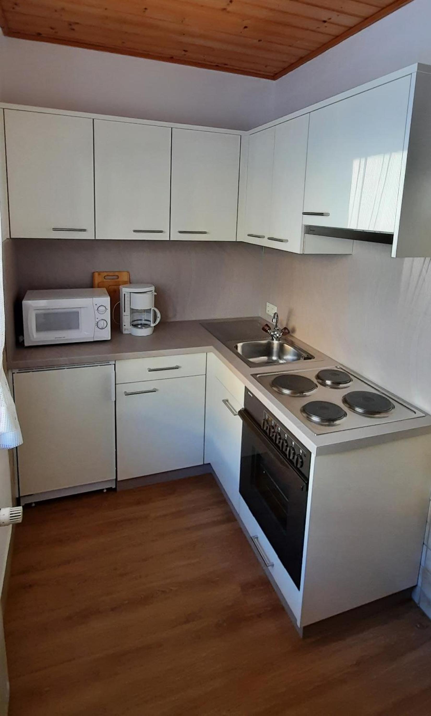 Apartment with Balcony photo 2