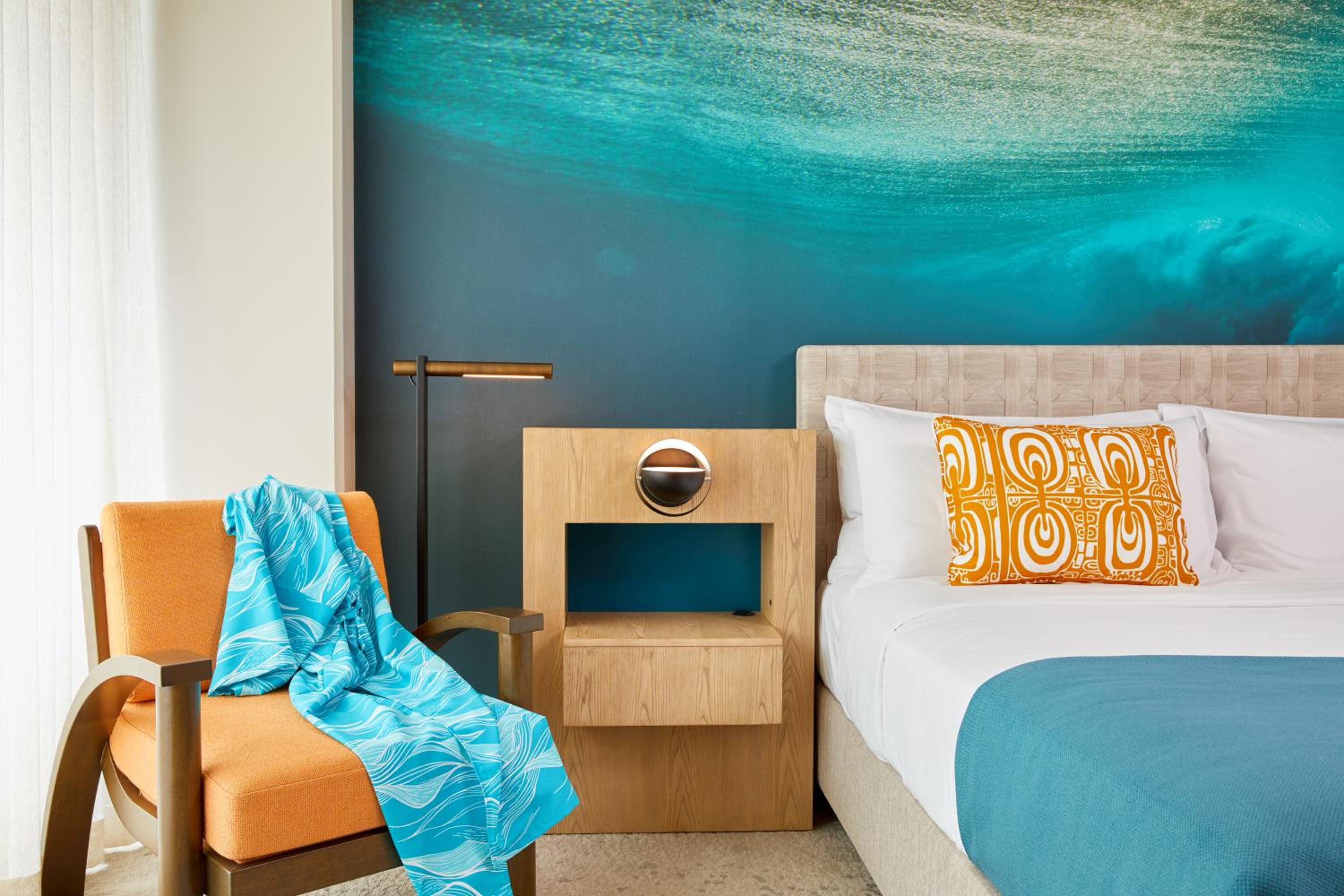 Accessible Junior Suite 2 Double Beds - Photo 6