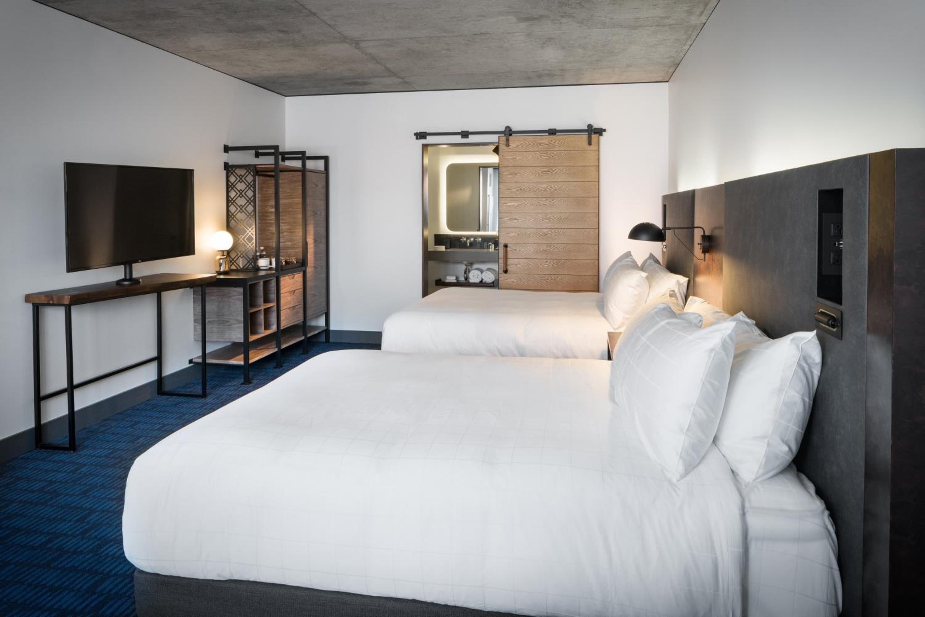 Superior Queen Room