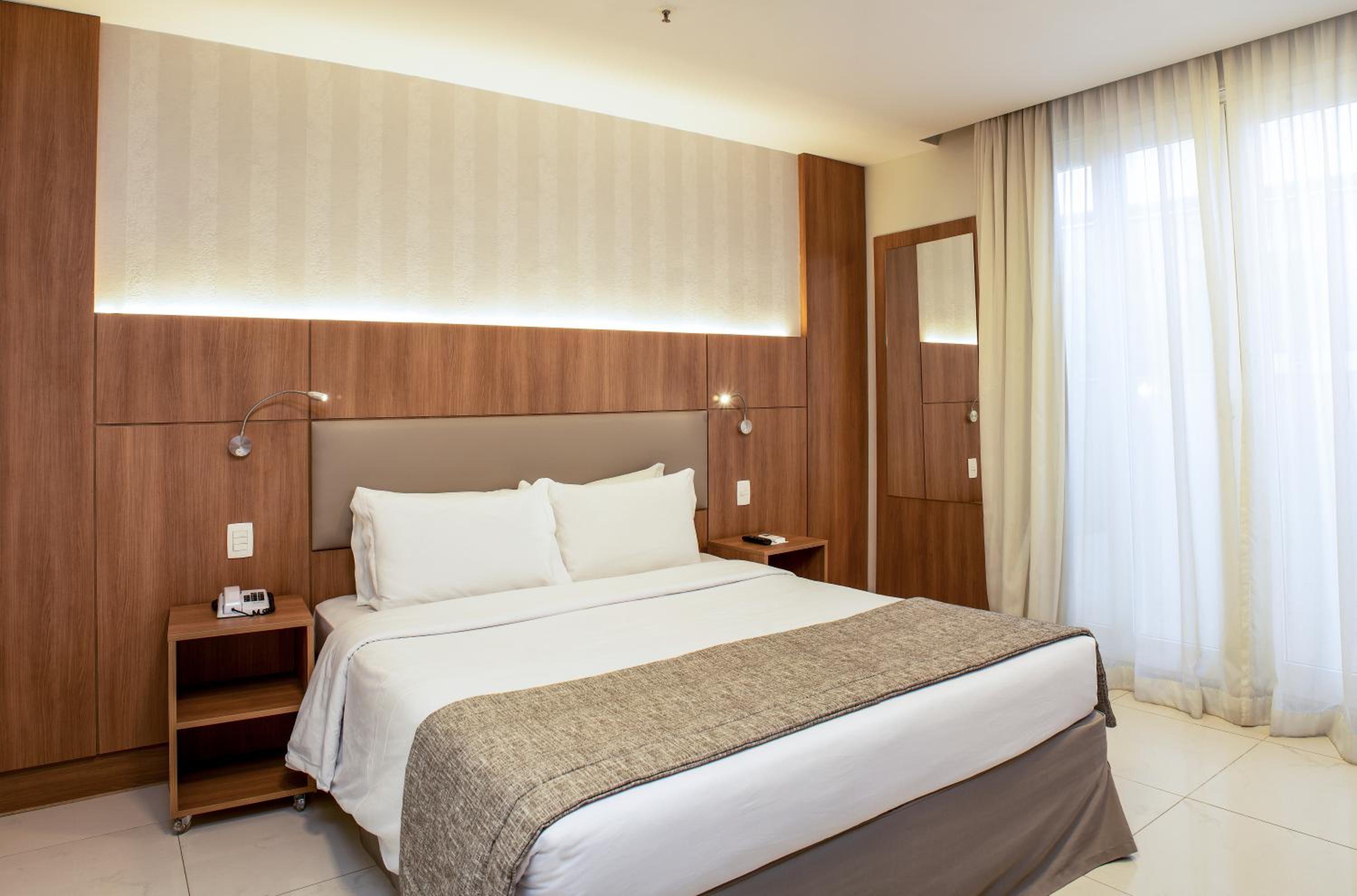 Hotel Astoria Copacabana — One-Bedroom Suite