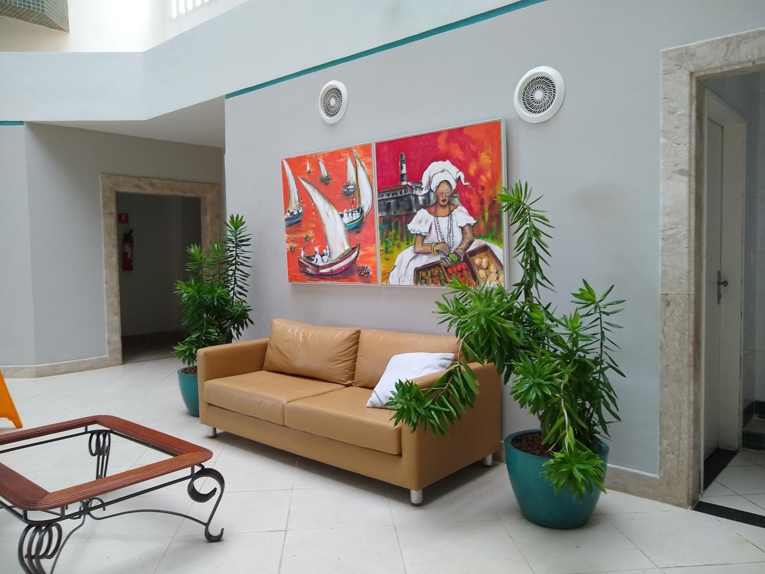 Studio Apartment - Photo 8