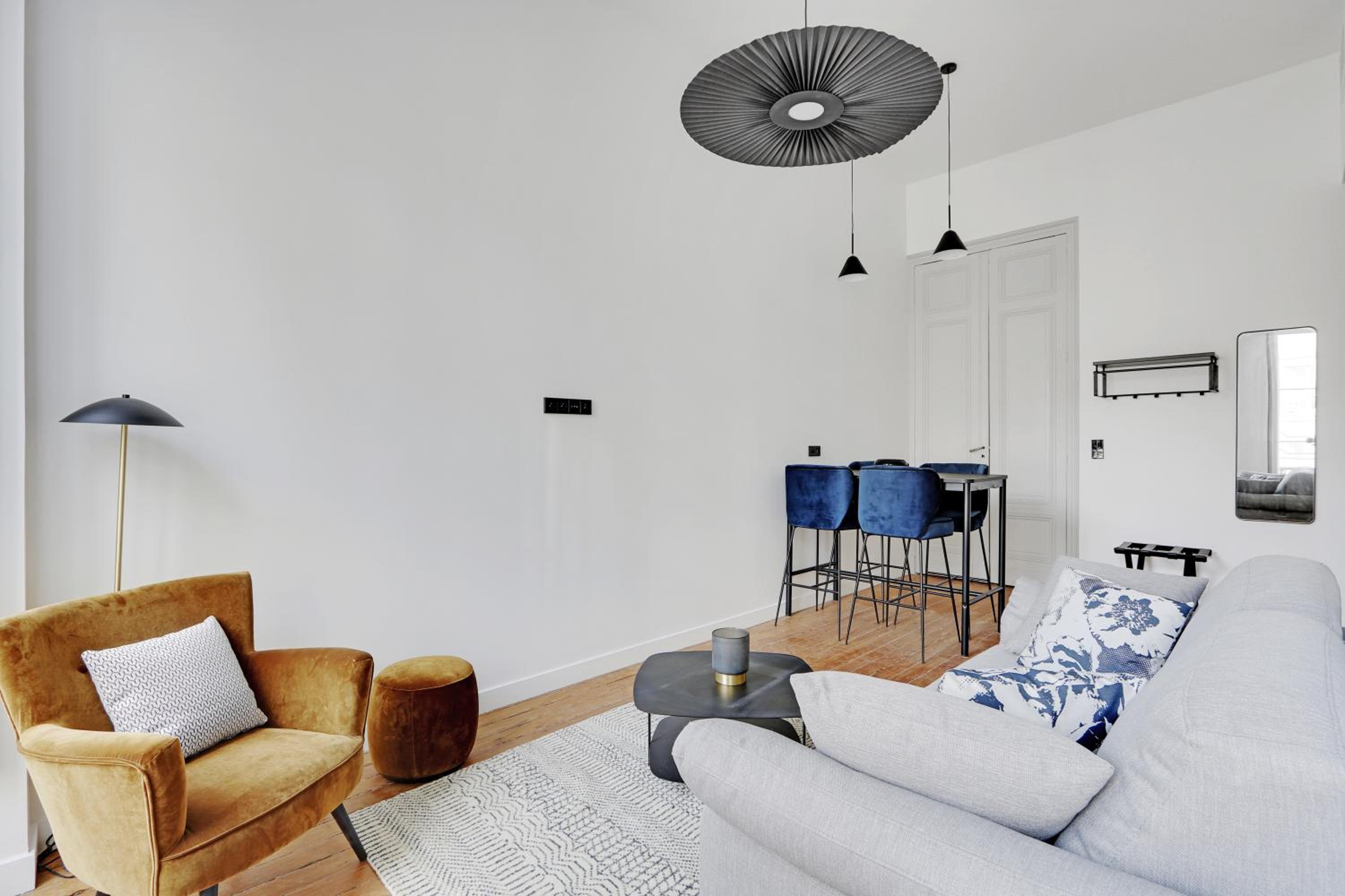 Deluxe Apartment