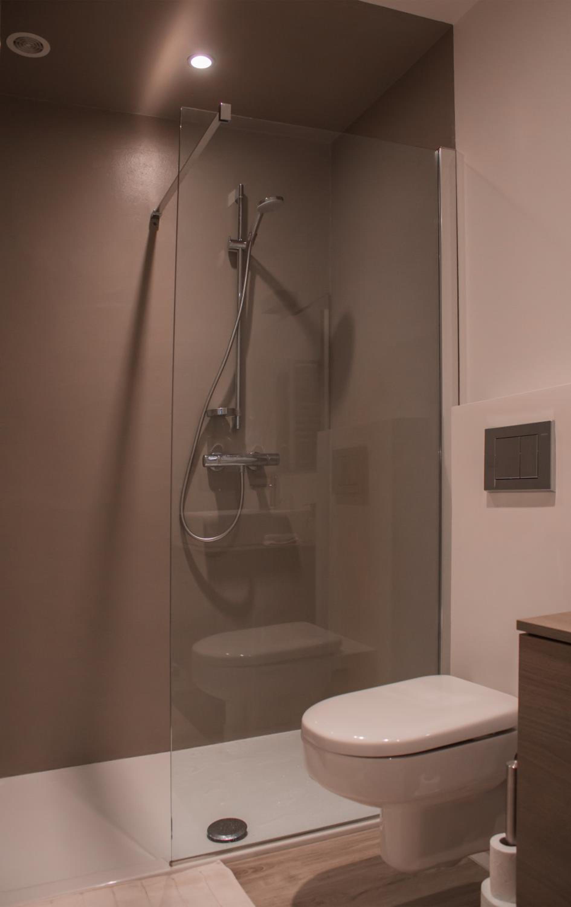 Double Room with Private External Bathroom photo 2