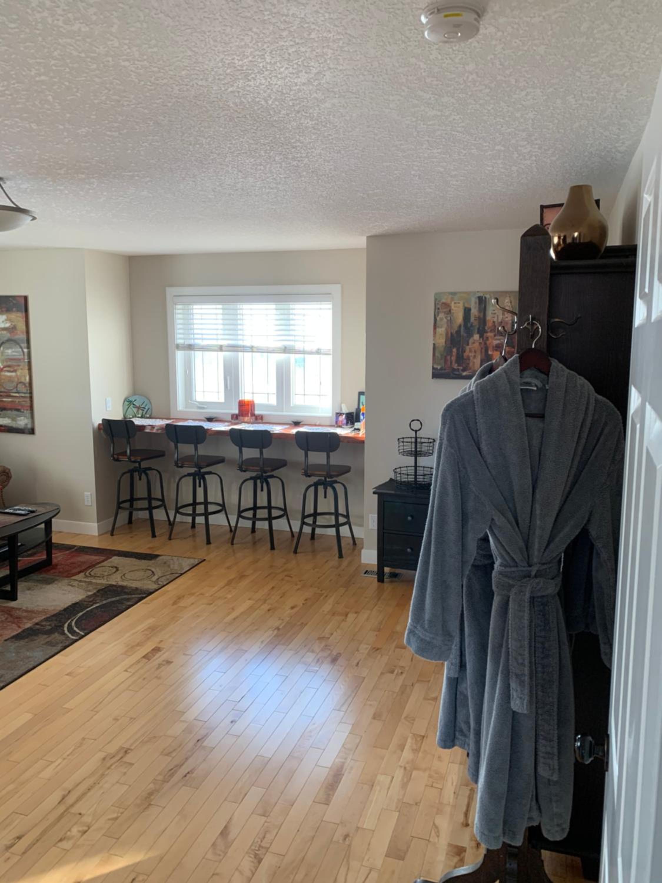 Queen Suite with Spa Bath